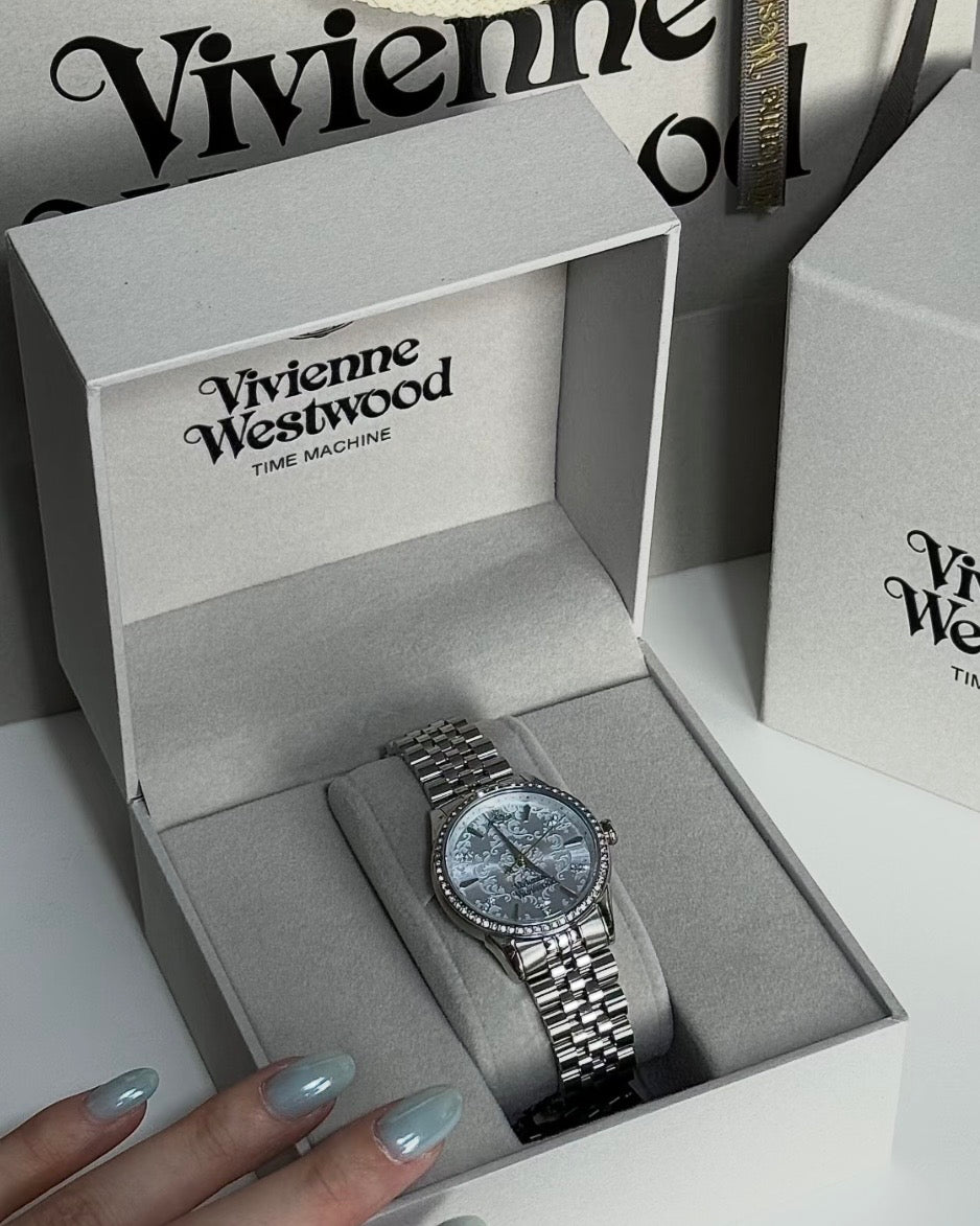 Vivienne Westwood Wallace Watch 32mm  [絕美霧灰藍浮雕限量現貨供應中 旺角門市可試帶]