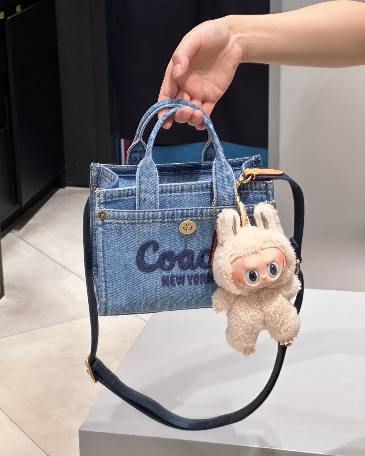 Coach Cargo 可愛牛仔Tote Bag［大容量夏日鬆弛感］