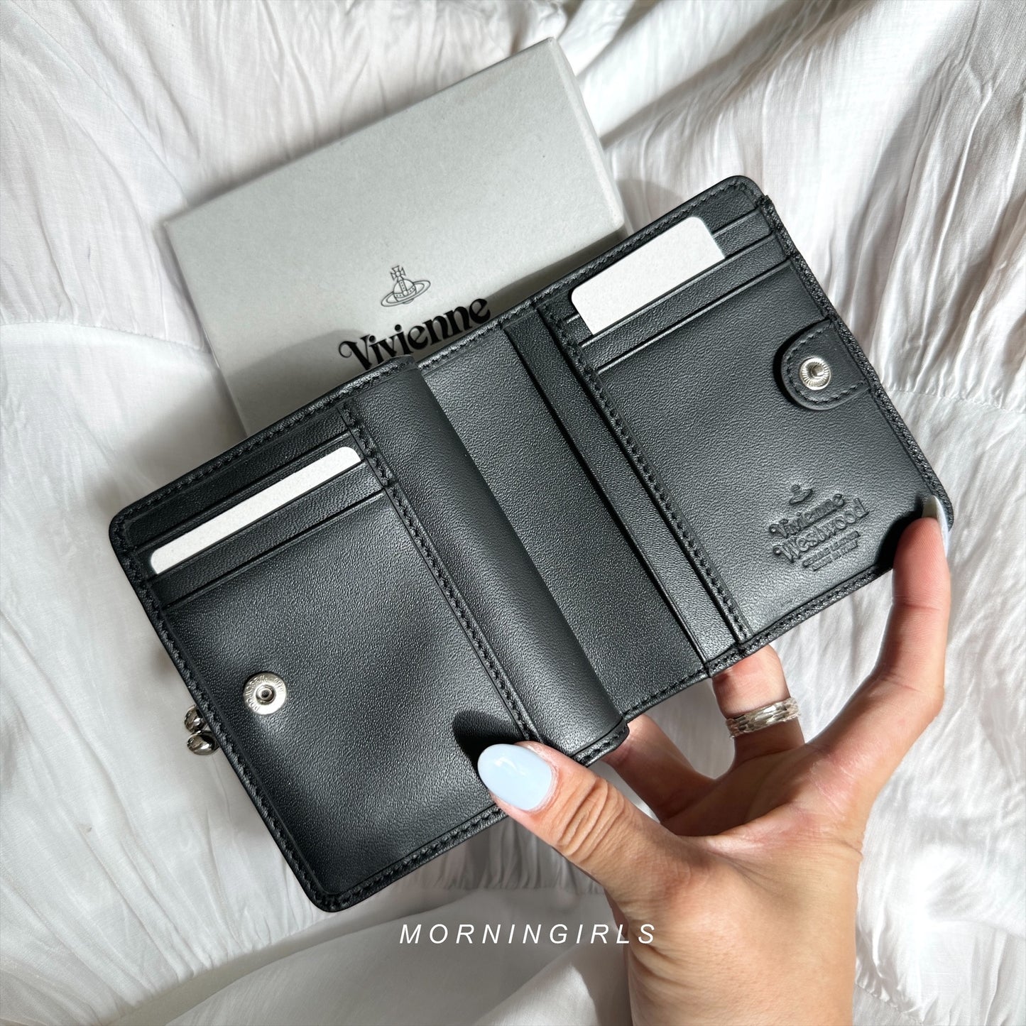 Vivienne Westwood Frame Pocket Wallet 黑銀十字紋