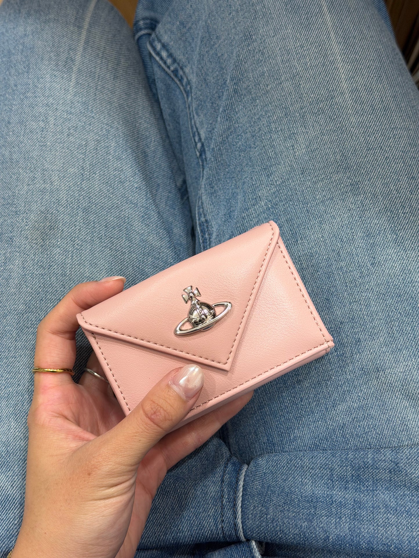 Vivienne Westwood 2026最新限定櫻花粉系列