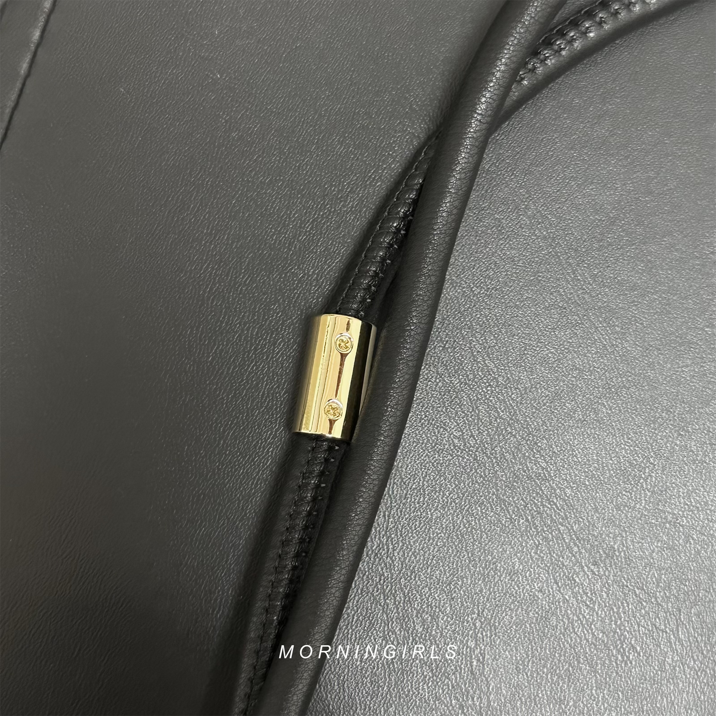 A.P.C. Ninon Shoulder Mini Bag [已停產 黑色最後一個現貨 完售下架!]