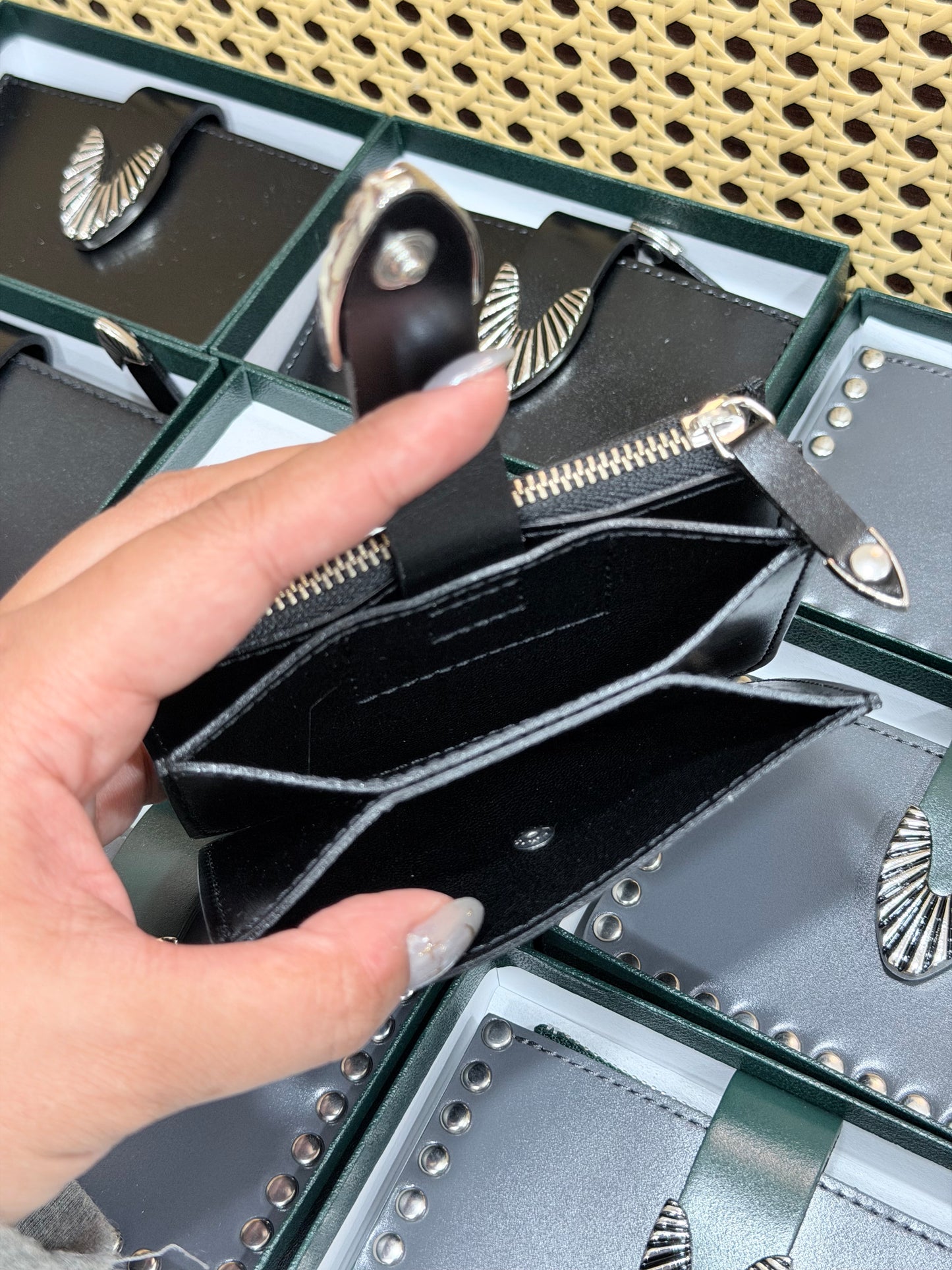 Toga Too Leather Wallet Studs SMALL [重新上架! 現貨發售中!]