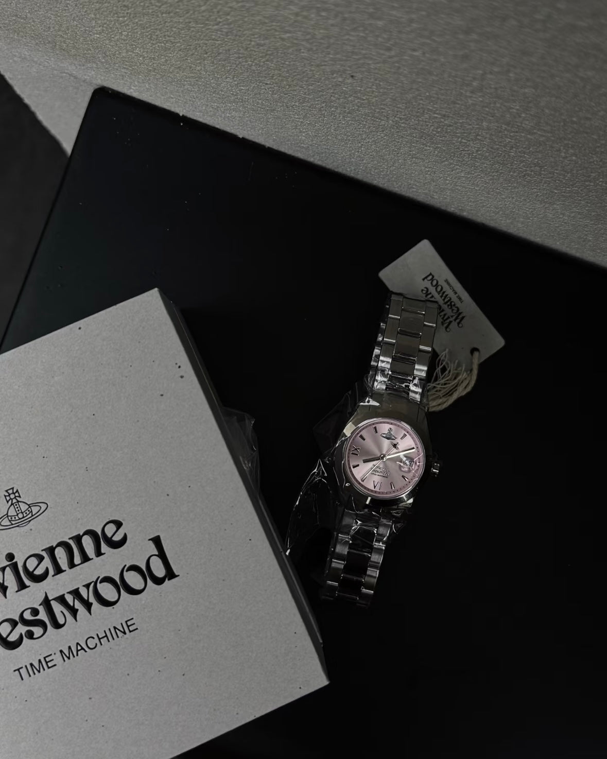 Vivienne Westwood Fenchurch Watch 29mm 冰莓粉 [小手腕推介!]