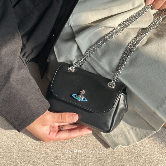 Vivienne Westwood NAPPA Small Purse with Chain 藍土星小羊皮