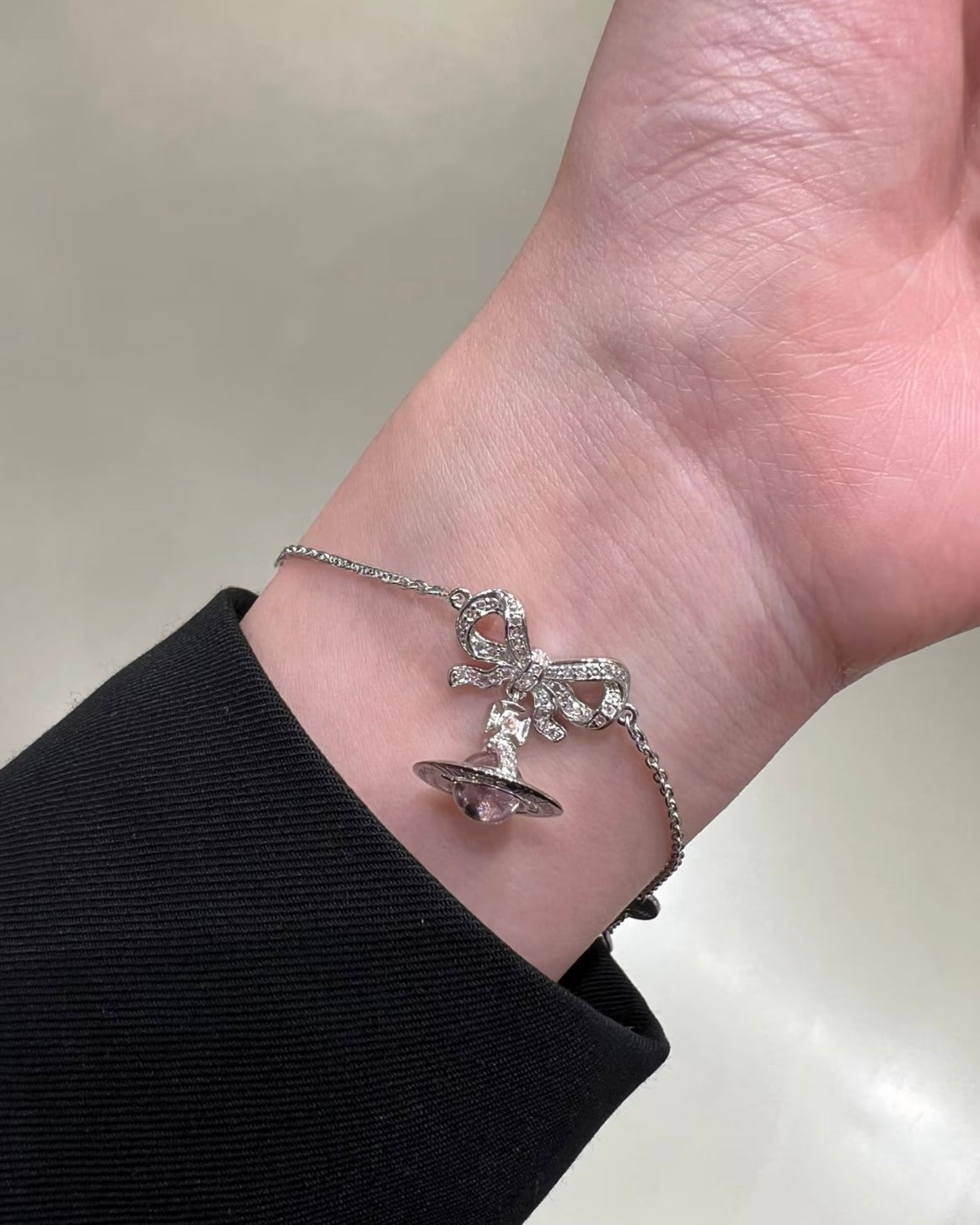 Vivienne Westwood Octavie Pendant Bracelet 蝴蝶結星球手鏈 [100%純銀 可基本濕水]