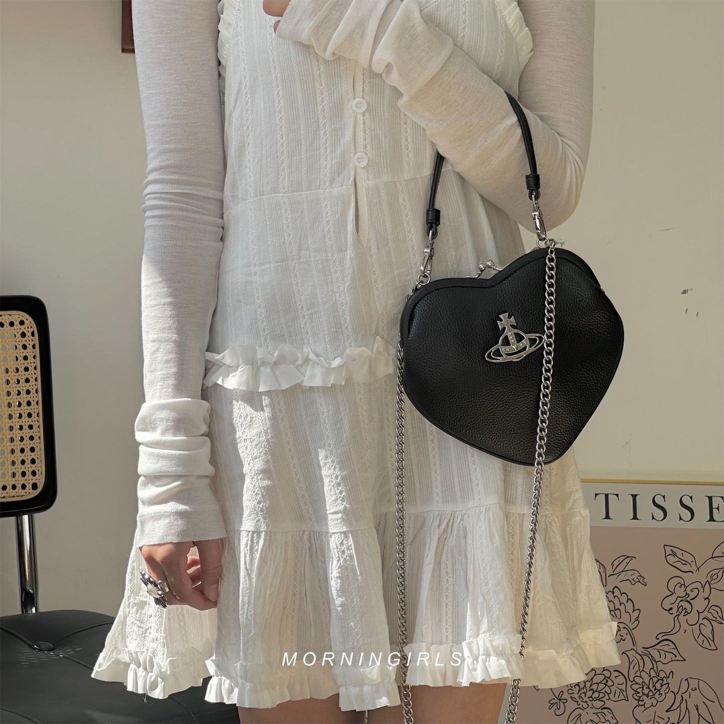 Vivienne Westwood Belle Heart Frame Purse 經典黑色荔枝皮