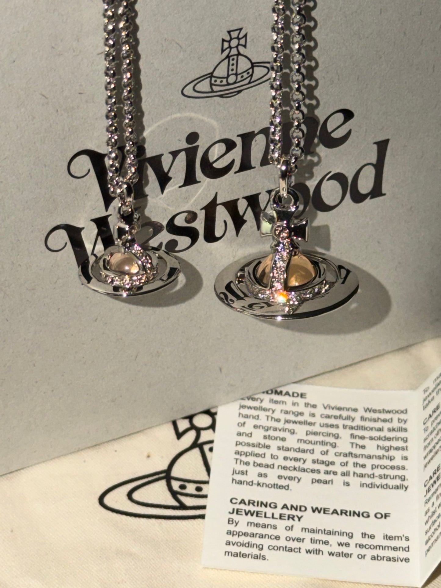 Vivienne Westwood ORB Pendant Crystal Necklace 2026夏天最新限定蜜桃色 頸鏈手鏈耳環同步現貨發售 限時新品優惠中 [經典熱賣!]