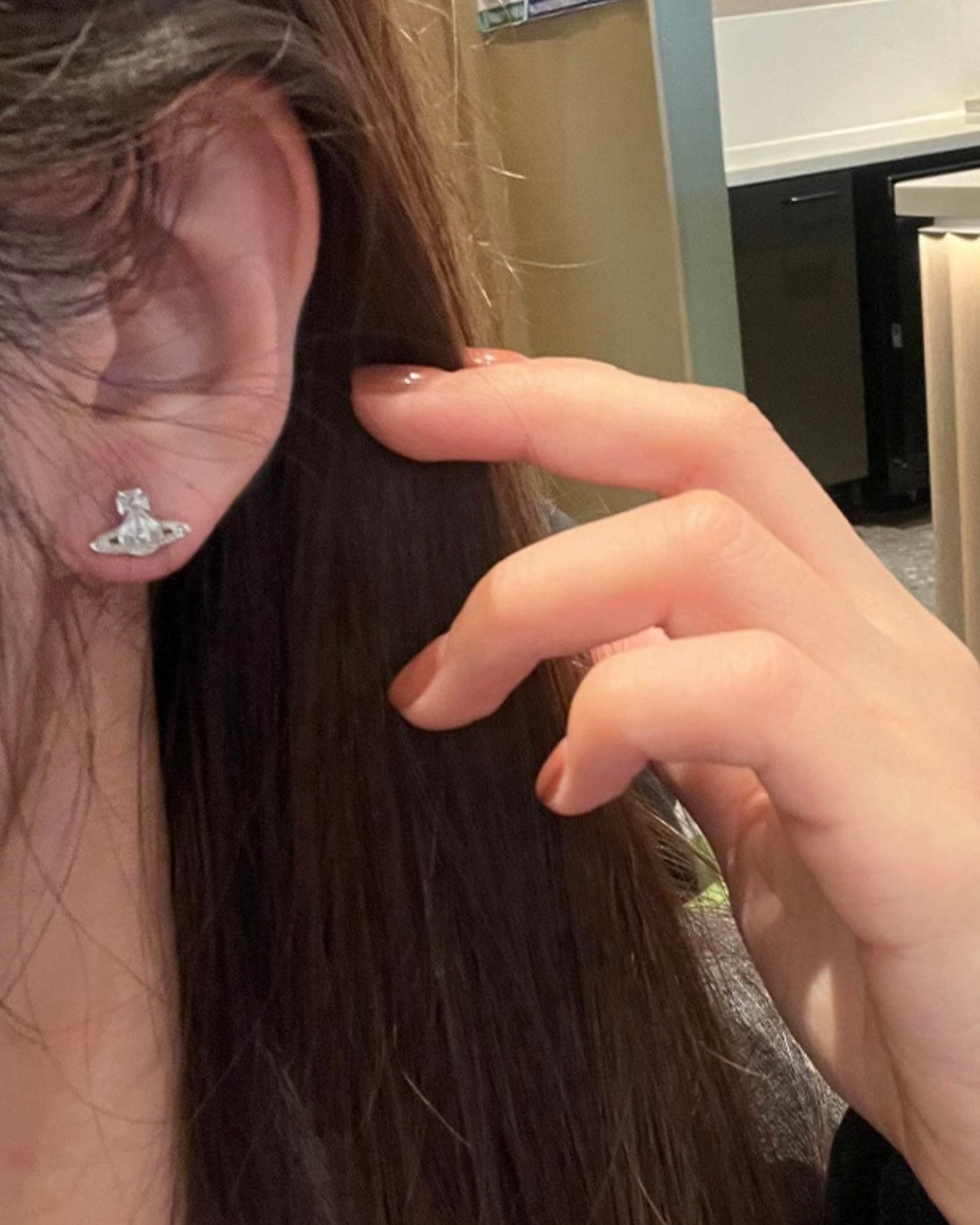 Vivienne Westwood Oslo Earrings (925 純銀) [最新上架細細粒耳環仔! 超抵玩!]