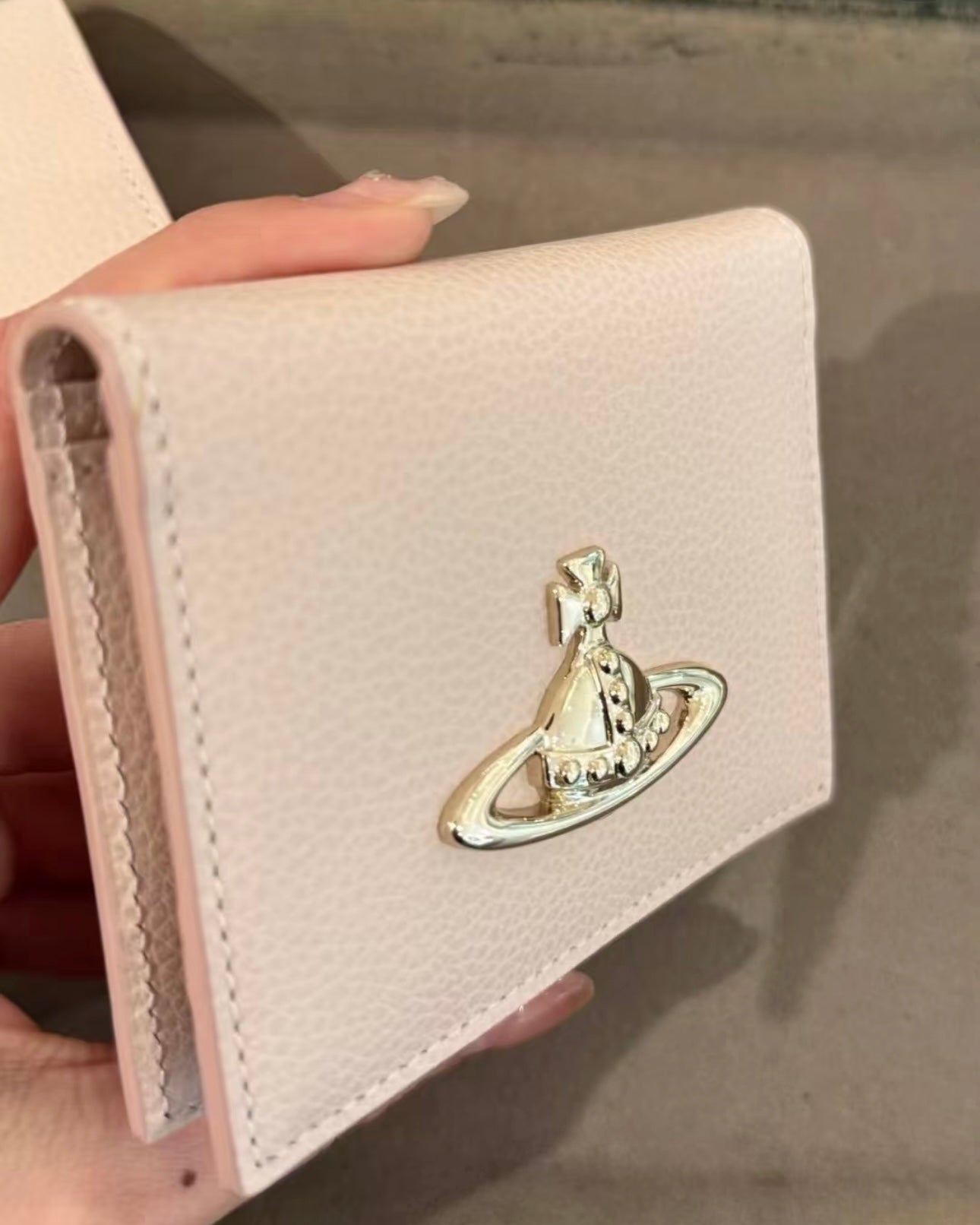 Vivienne Westwood 日本限定2025最新軟身荔枝皮 Bifold Cardholder 罕有雙相位 [專櫃已加價! 最後小量舊價現貨!]