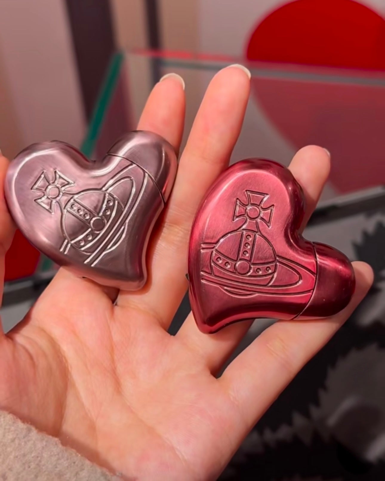 Vivienne Westwood 金屬鏡面ORB Monogram心形打火機 超限量情人節限定版 超美淺粉紅色 值得收藏! [日本限定]