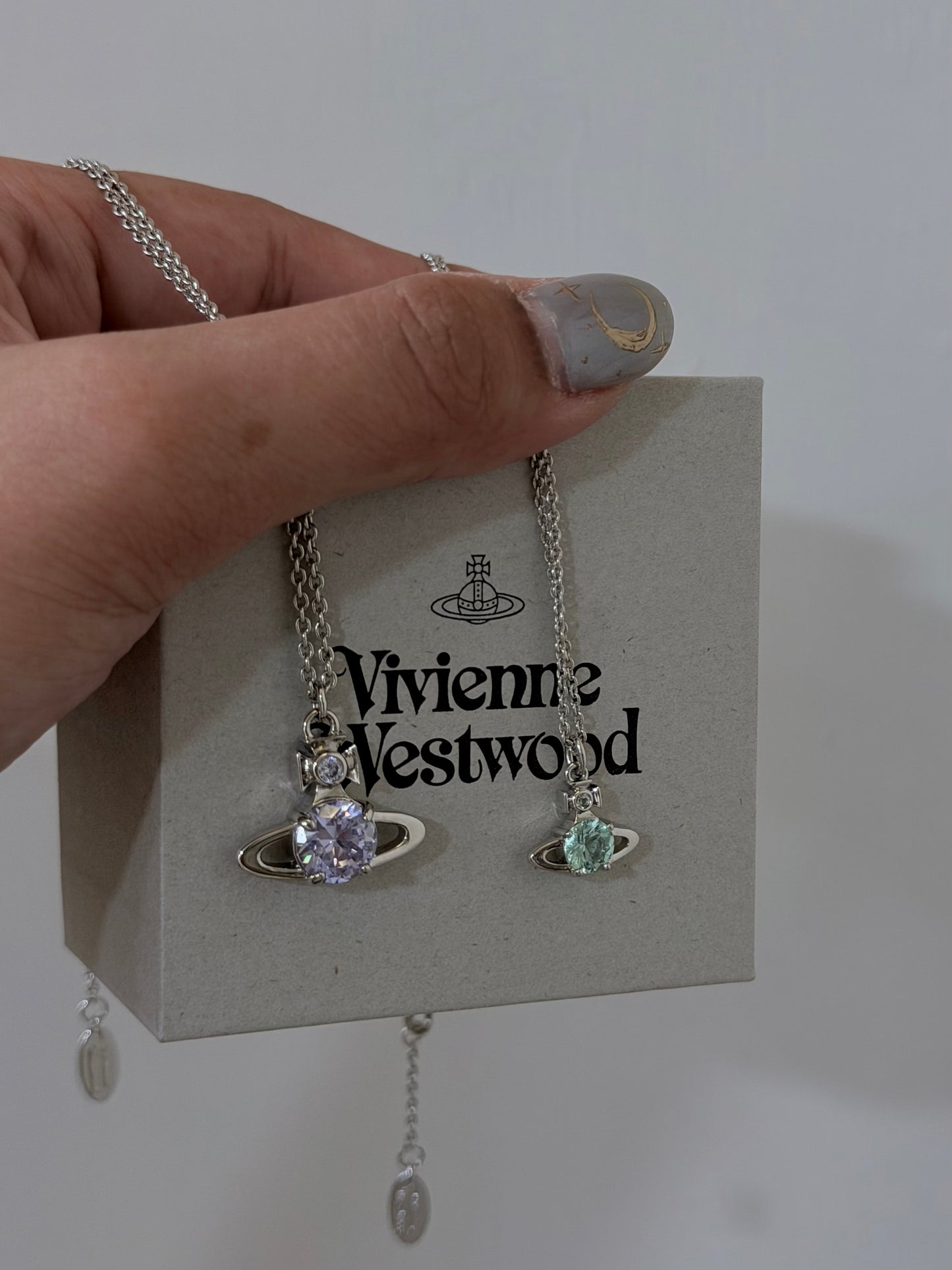 Vivienne Westwood Reina Large Pendant Necklace 2025最新限定薰衣草紫 [最新上架! 大粒鑽超搶眼!]