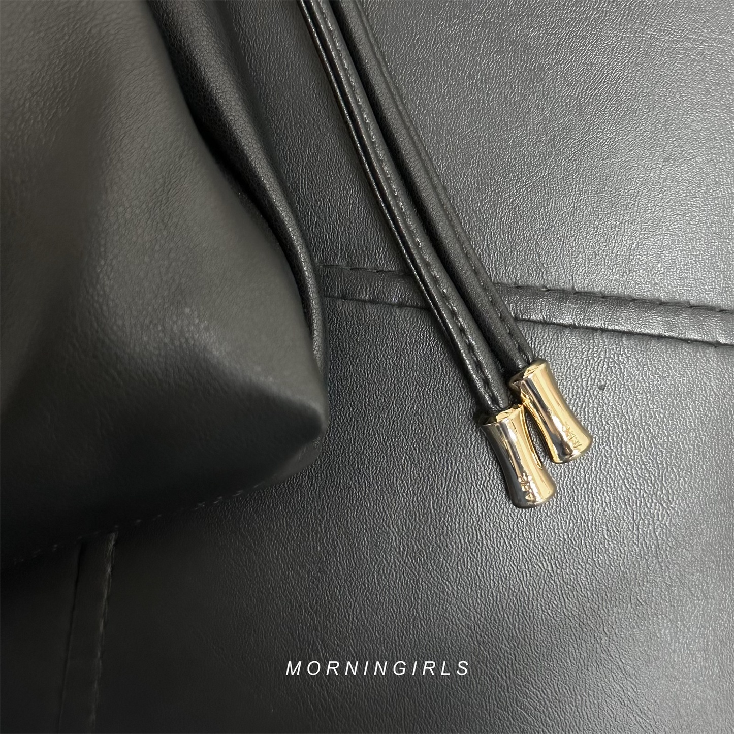 A.P.C. Ninon Shoulder Mini Bag [已停產 黑色最後一個現貨 完售下架!]