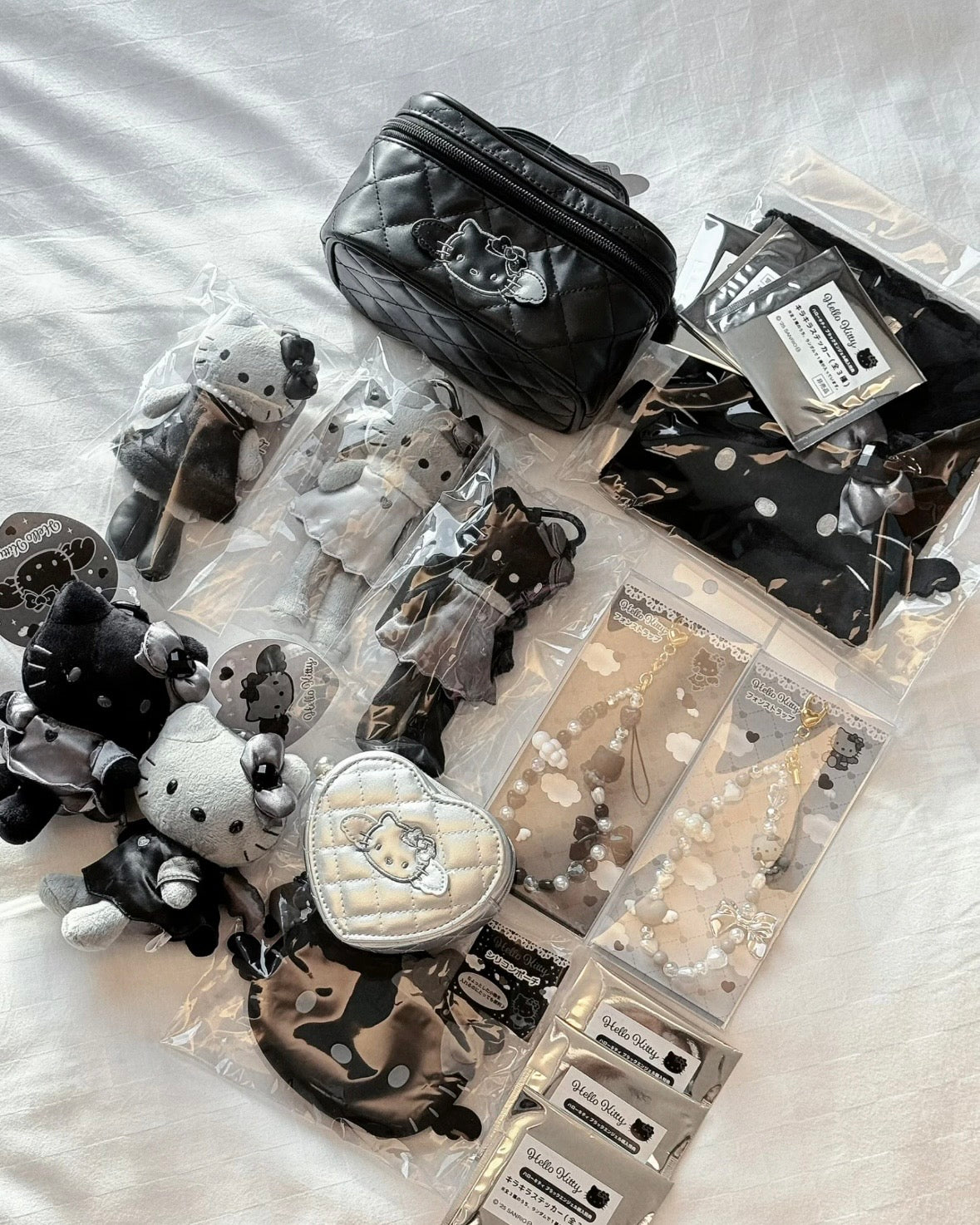 Hello Kitty 日本限定 暗黑天使 [日本直送 可到旺角門市買走現貨⋆˙⟡]