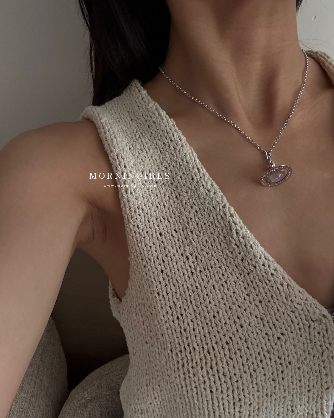 Vivienne Westwood ORB Pendant Crystal 鐳射幻彩限定色 [超限量補貨! 全現貨發售中 機會超難得!]