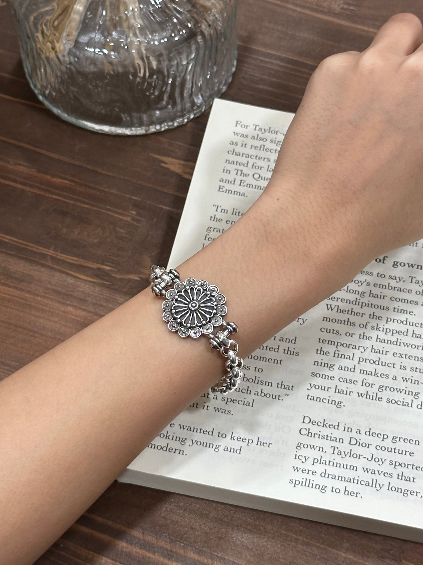 Otro Accesorio 西班牙手工飾物 - Vintage Flower Bracelet