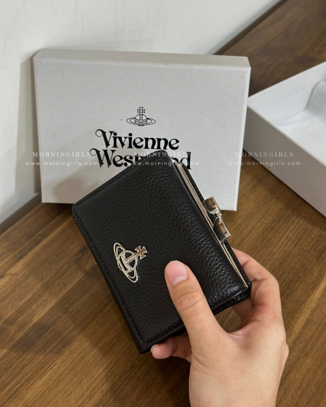 Vivienne Westwood Small Frame Wallet 黑銀荔枝皮［極難補貨! 超罕有相位!]