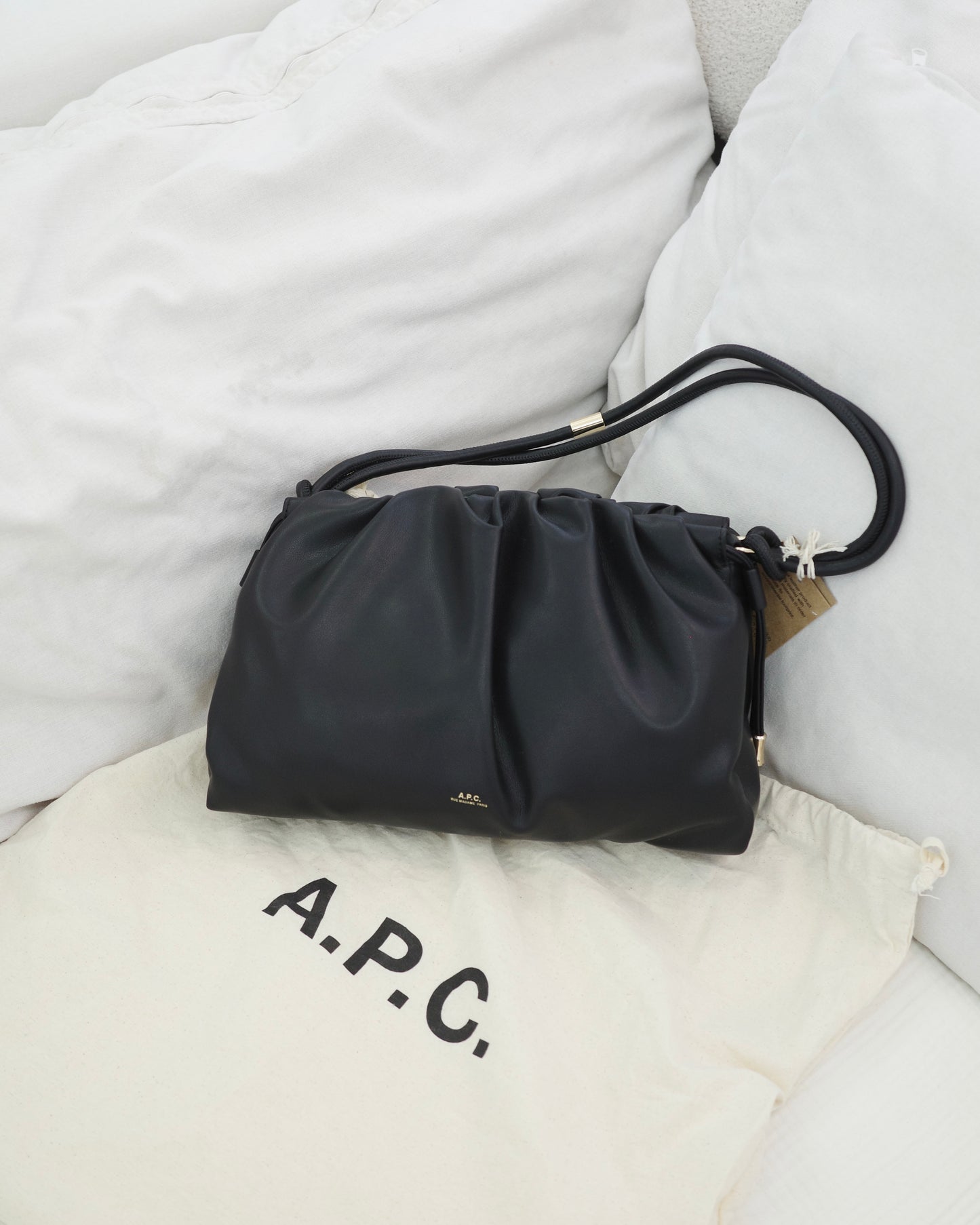 A.P.C. Ninon Shoulder Bag 超軟熟雲朵側肩袋