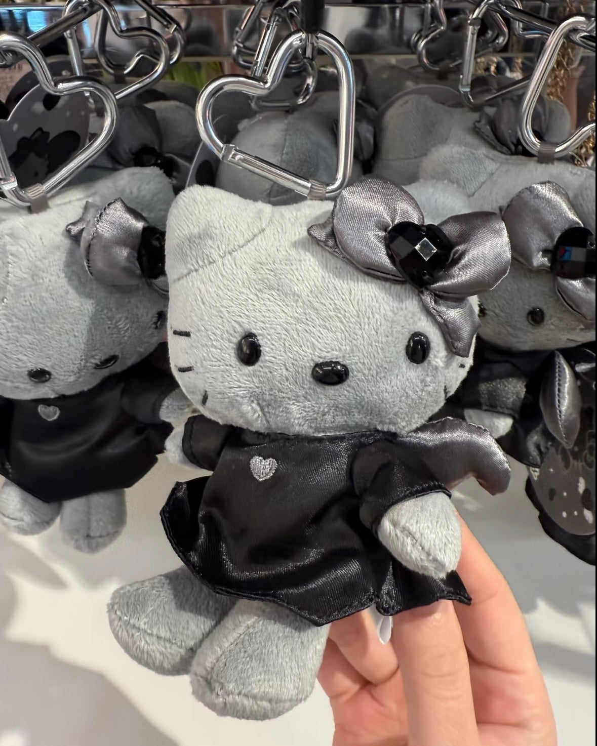 Hello Kitty 日本限定 暗黑天使 [日本直送 可到旺角門市買走現貨⋆˙⟡]