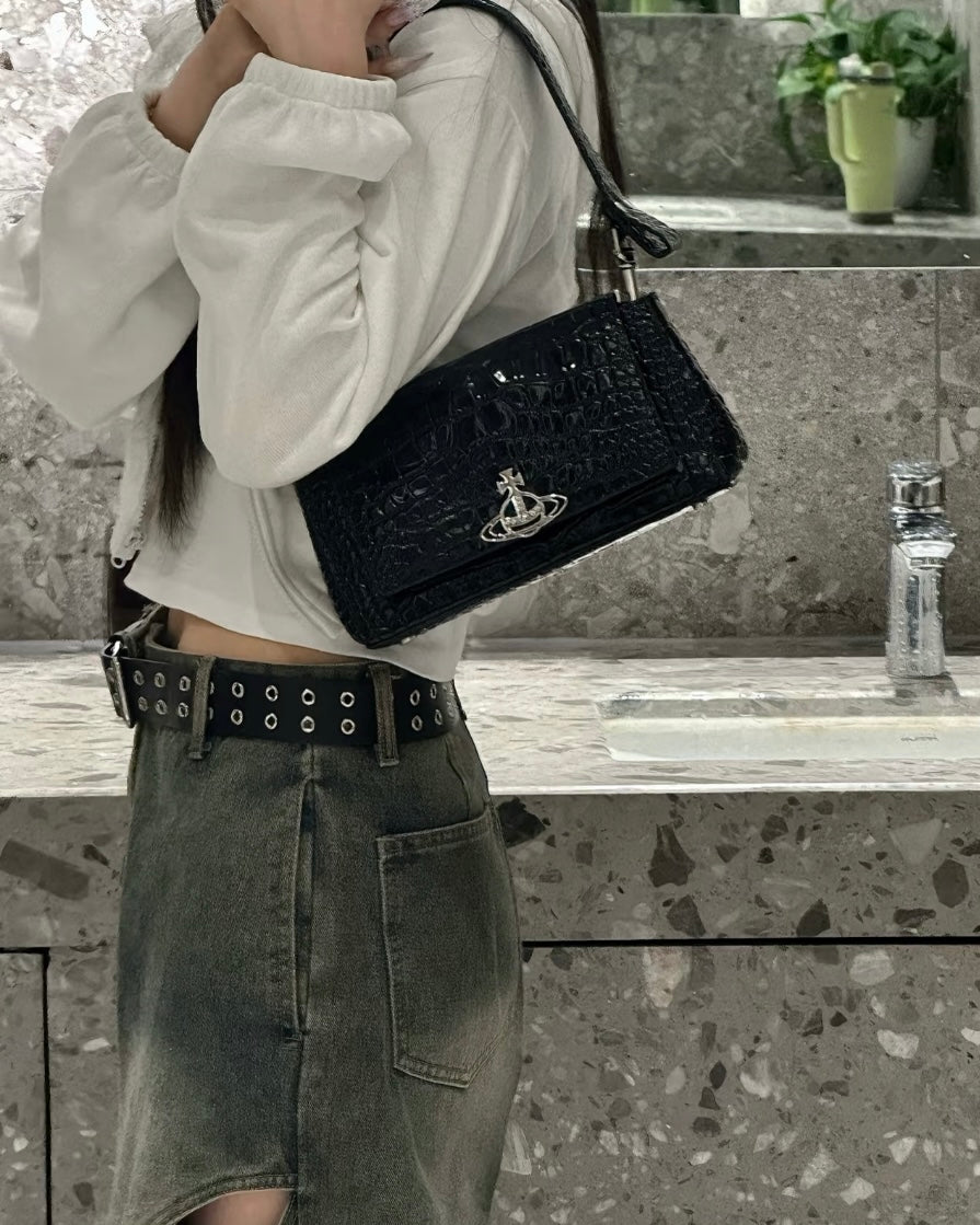 Vivienne Westwood Hazel Handbag 黑色鱷魚皮 [令面大格已停產! 2個size只剩最後微預量訂限額 完售下架轉新版!]