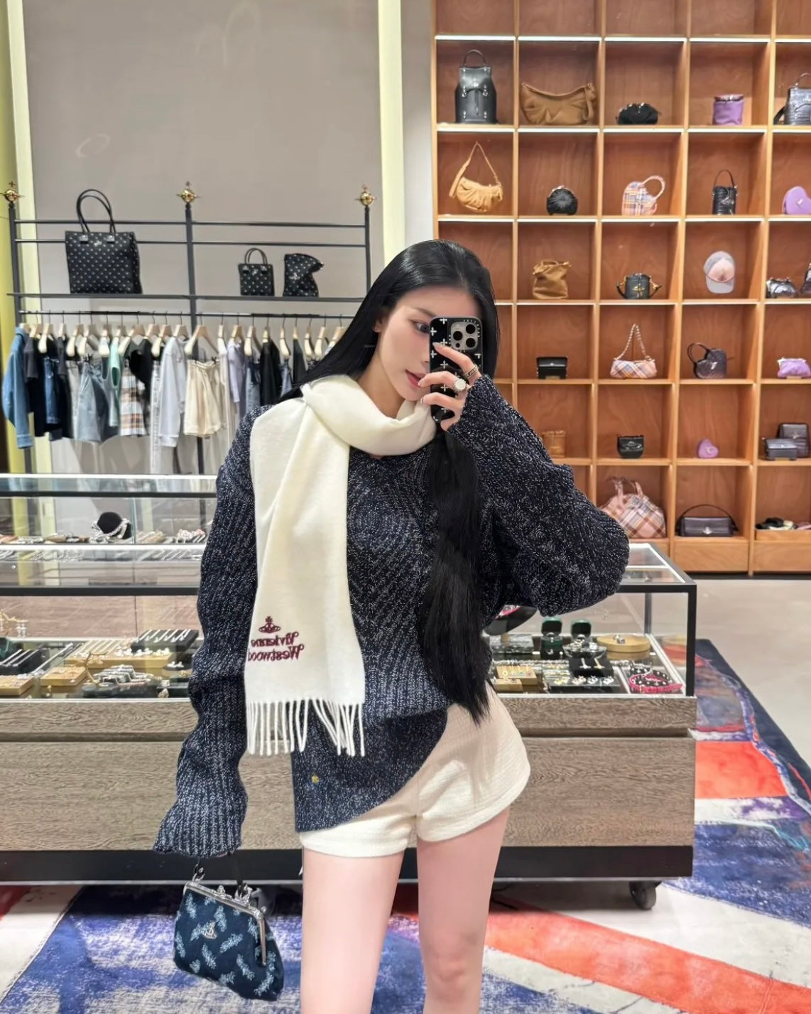 Vivienne Westwood Embroidered Logo Scarf (100% wool) [白色現貨中 日本版 意大利製!]