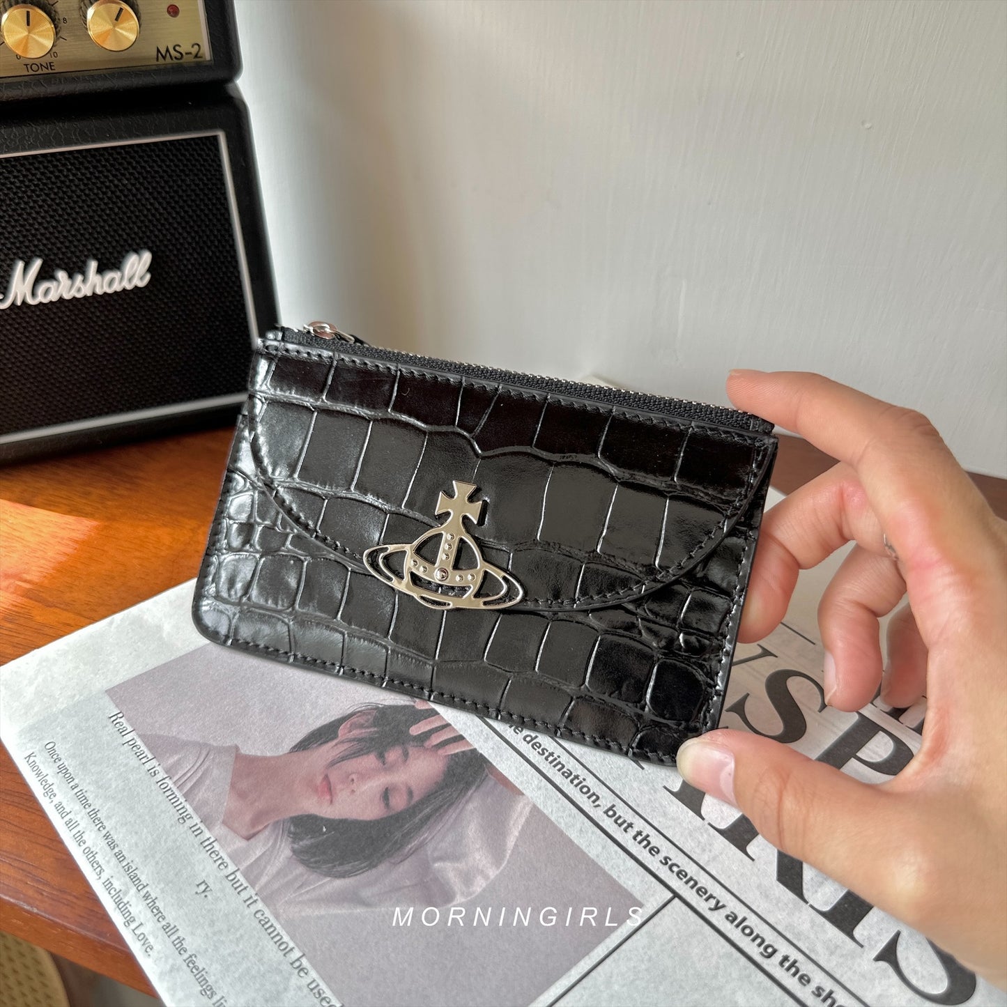Vivienne Westwood 半月 Slim Long Cardholder 黑色鱷魚皮 [令面大格已停產! 現貨完售下架轉新版!]
