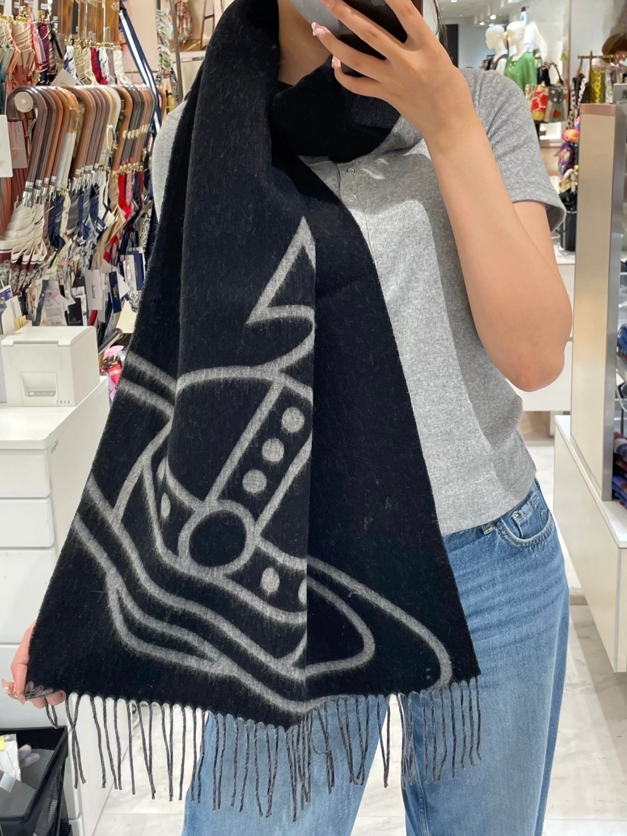 Vivienne Westwood Reversible ORB Logo Scarf 大尺寸雙面頸巾 (100%羊毛) [日本限定! 已停產最後現貨]