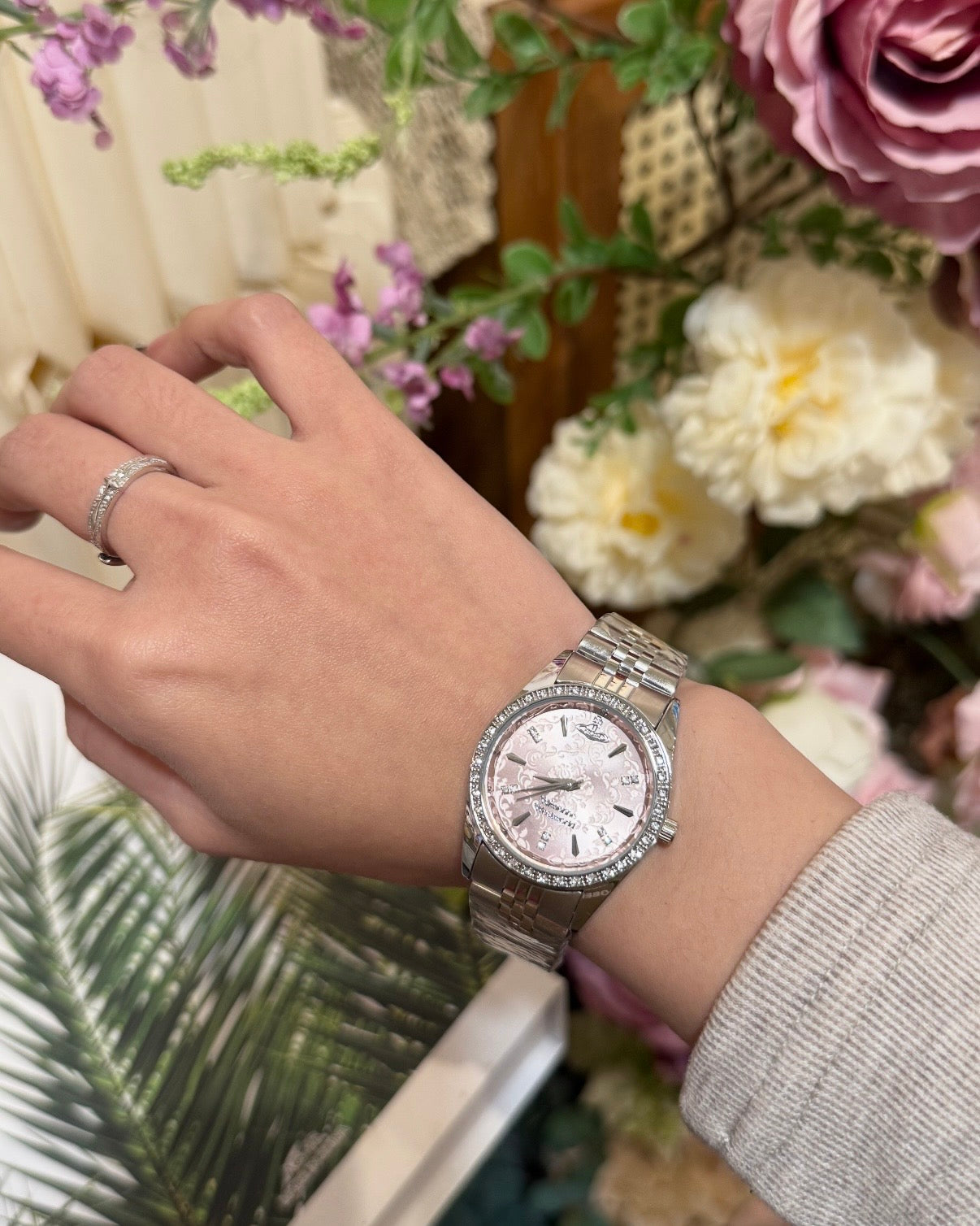 Vivienne Westwood Little Wallace Watch 32mm  [2026最新上架粉鑽浮雕]