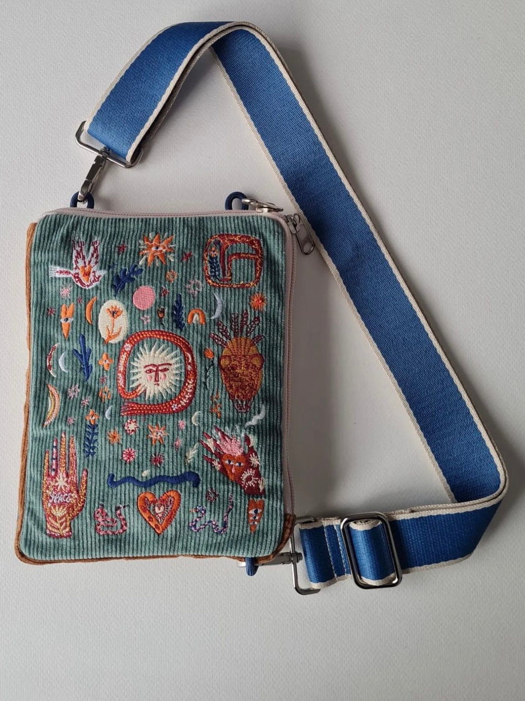 Hamblepie 泰國自家品牌 - Corduroy Little Doddle Flat Shoulder Bag