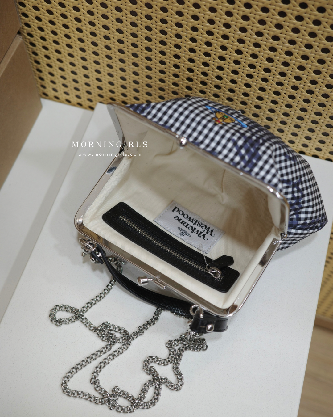 Vivienne Westwood Granny Frame Purse 經典餃子袋 SS25春季最新藍白格