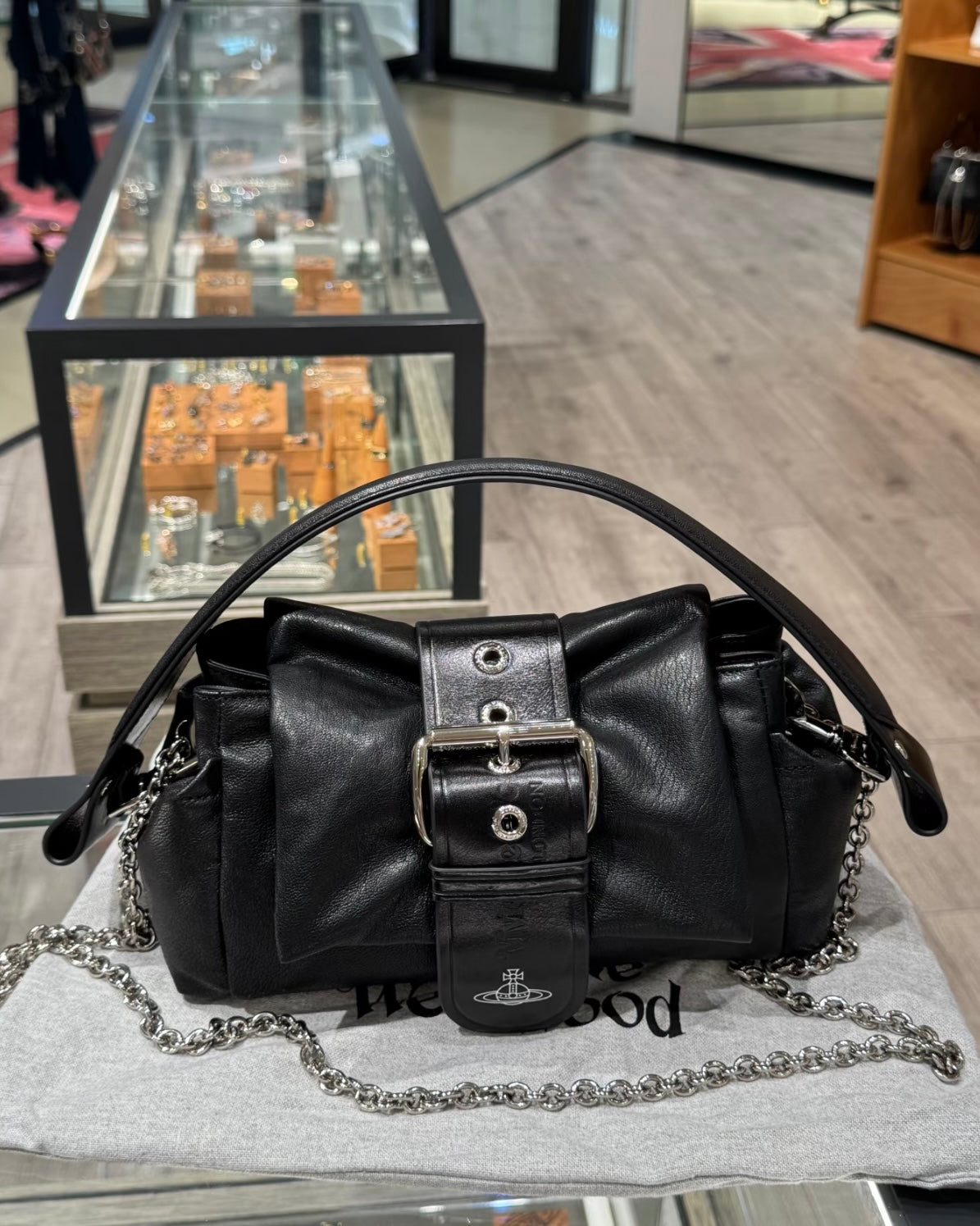Vivienne Westwood Hazel Treasure Handbag [2025最新上架!]