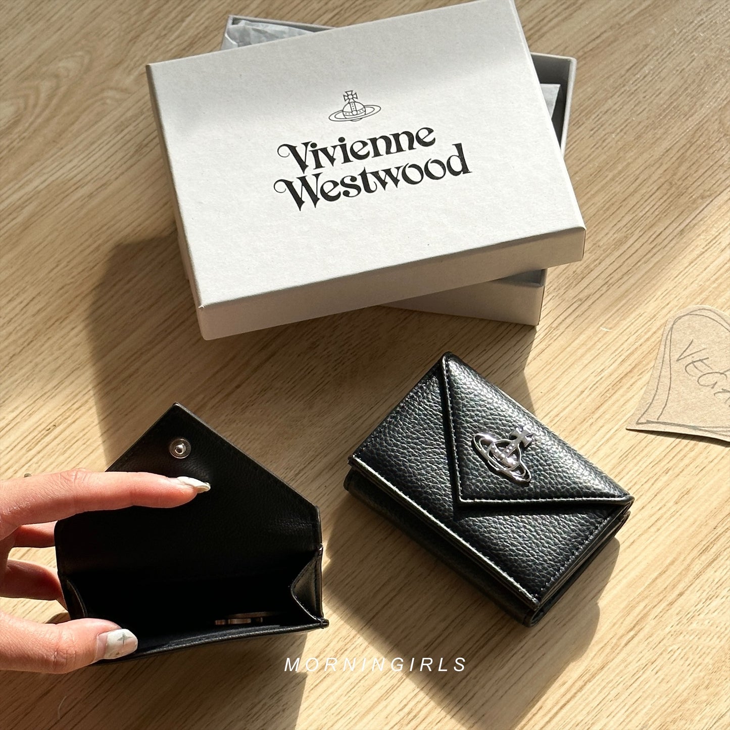 Vivienne Westwood Envelope Mini Wallet 掌心小銀包 [最新秋冬奶啡小牛皮 小尺寸銀包推介!]