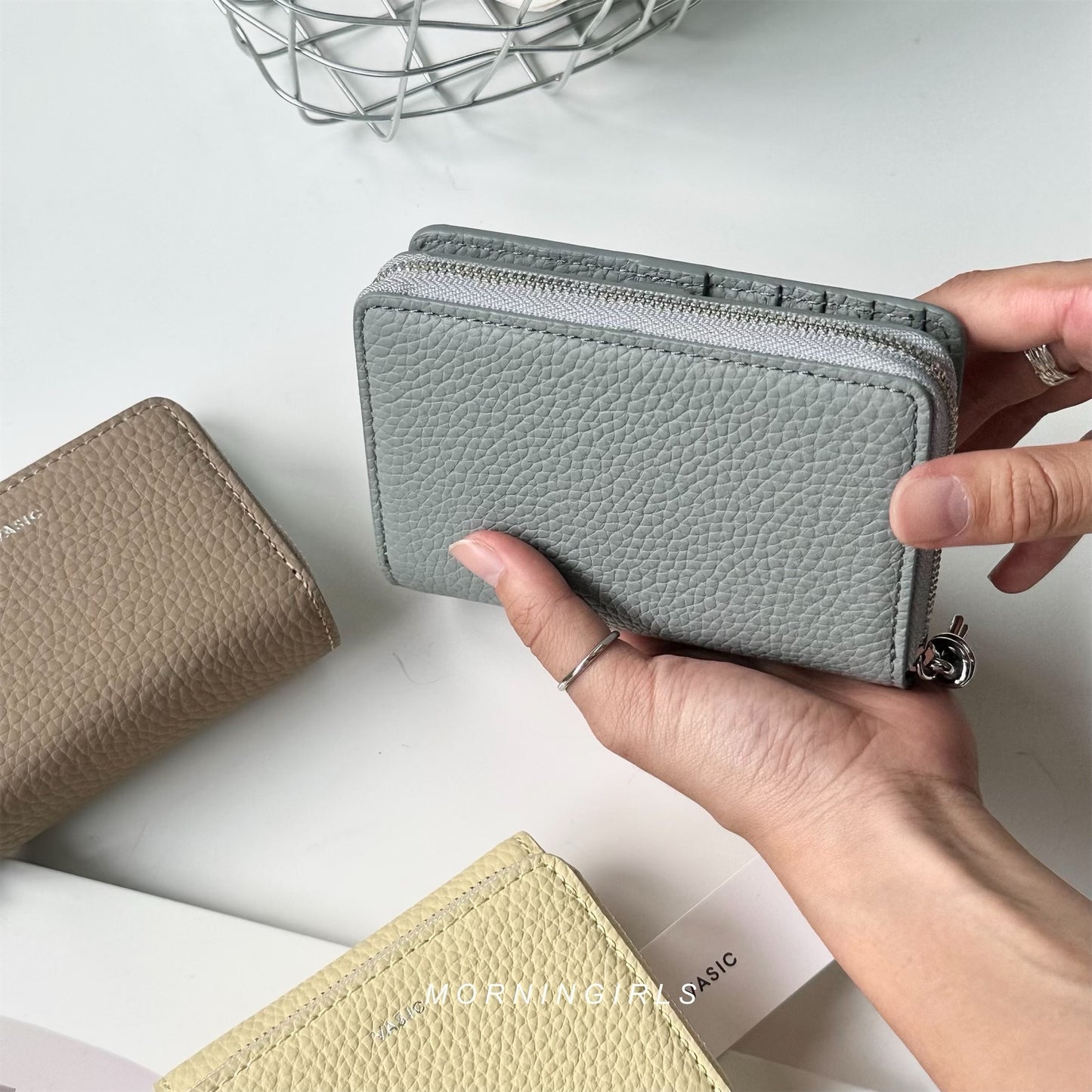 VASIC Round Mini Wallet [限定霧灰藍最後現貨!]