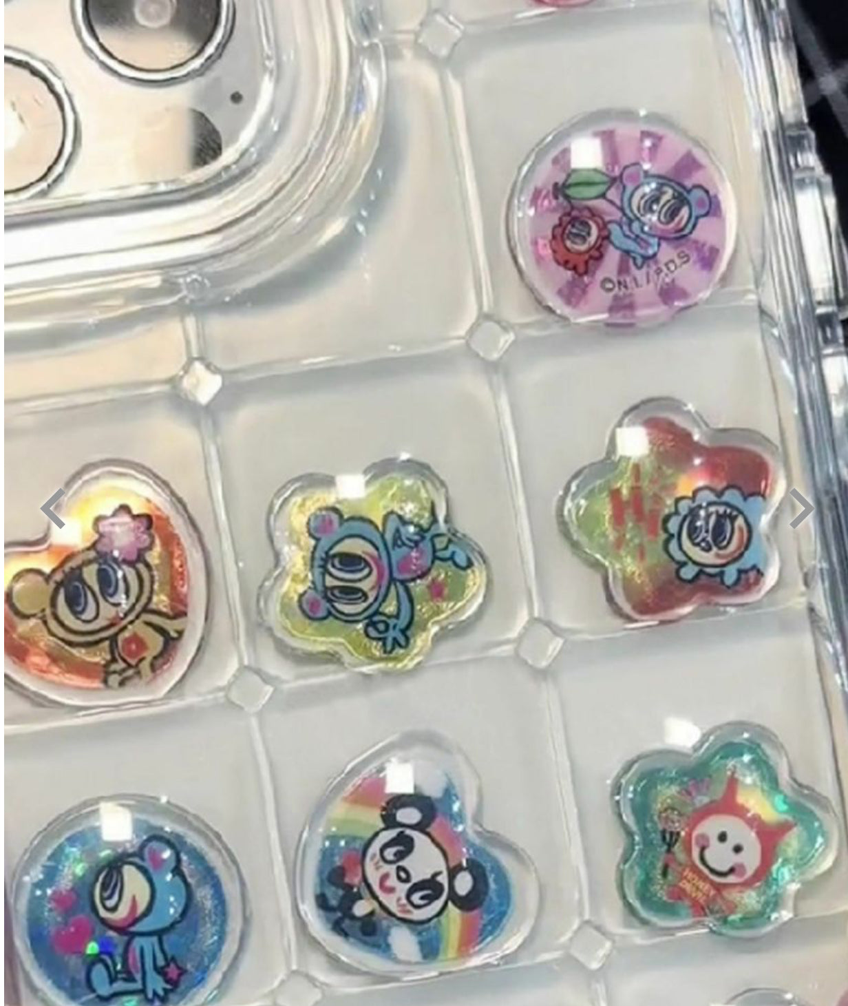 SPINNS 超可愛DIY粒粒手機殼［可打開每格放立體貼紙! 不包貼紙］