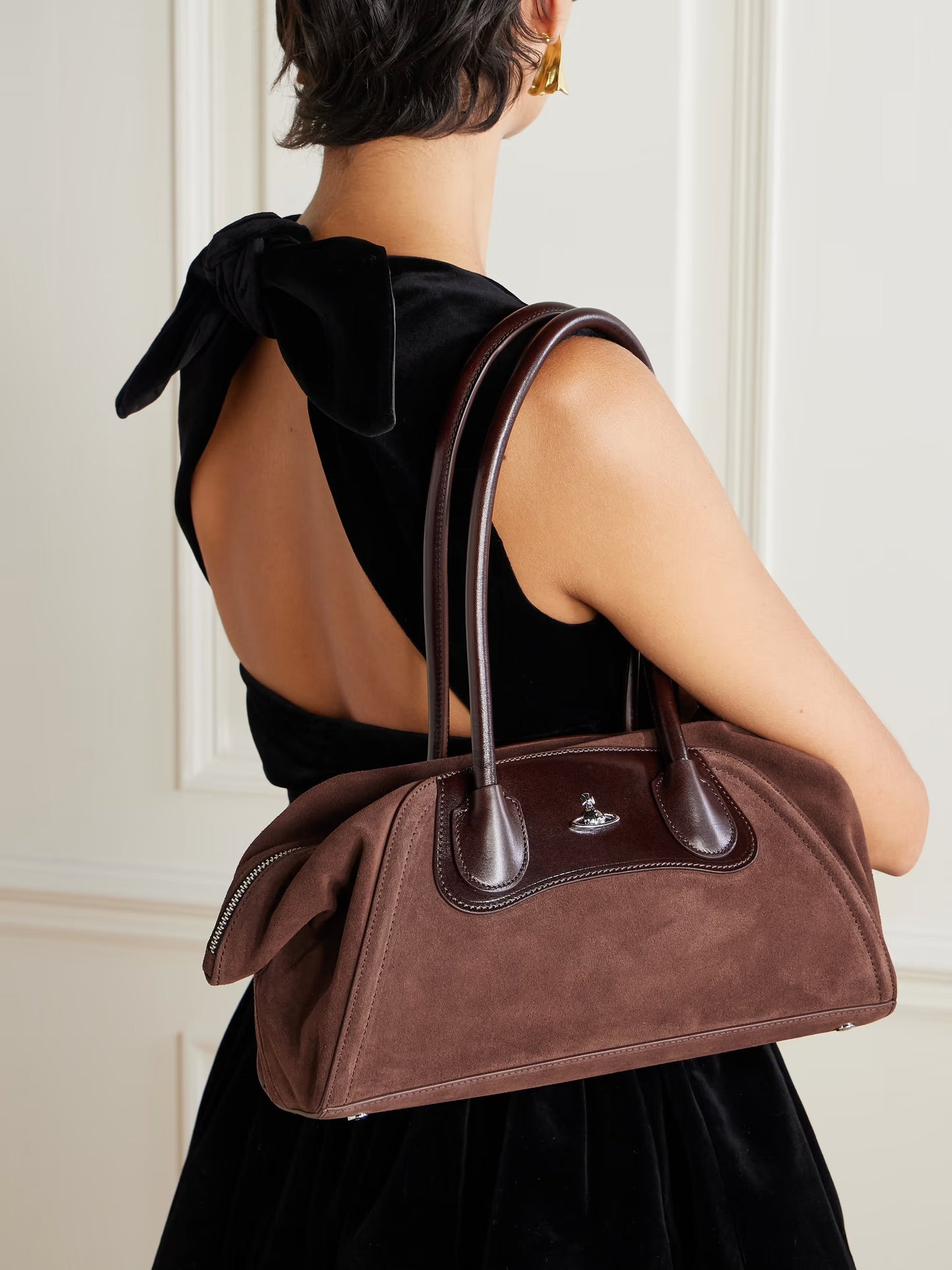 Vivienne Westwood Shirley Small Holdall Bag 最新上架法棍袋 [黑色猄皮限量現貨 年末大折扣中! 容量超大!]