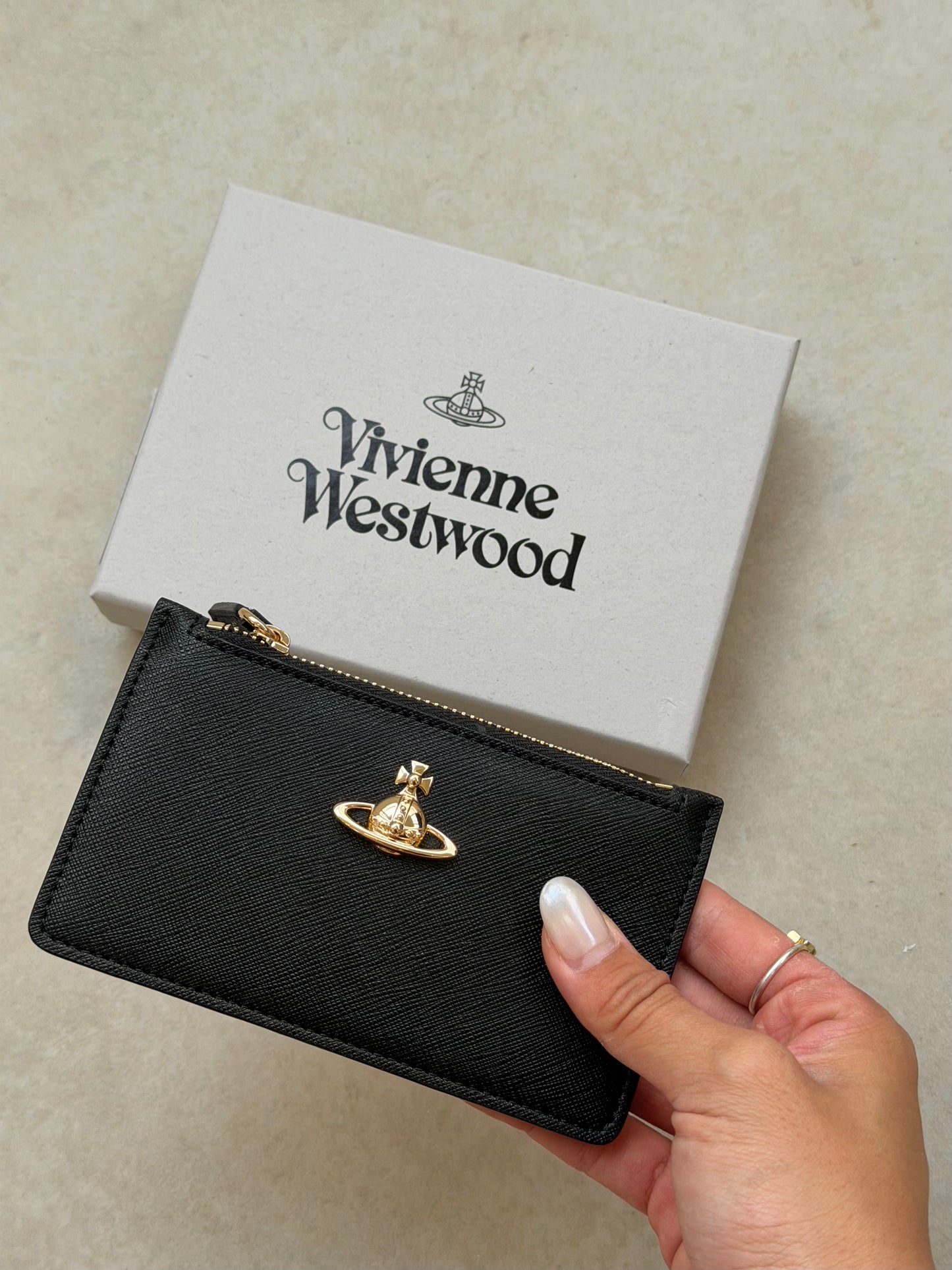 Vivienne Westwood Slim Cardholder 復古金十字紋