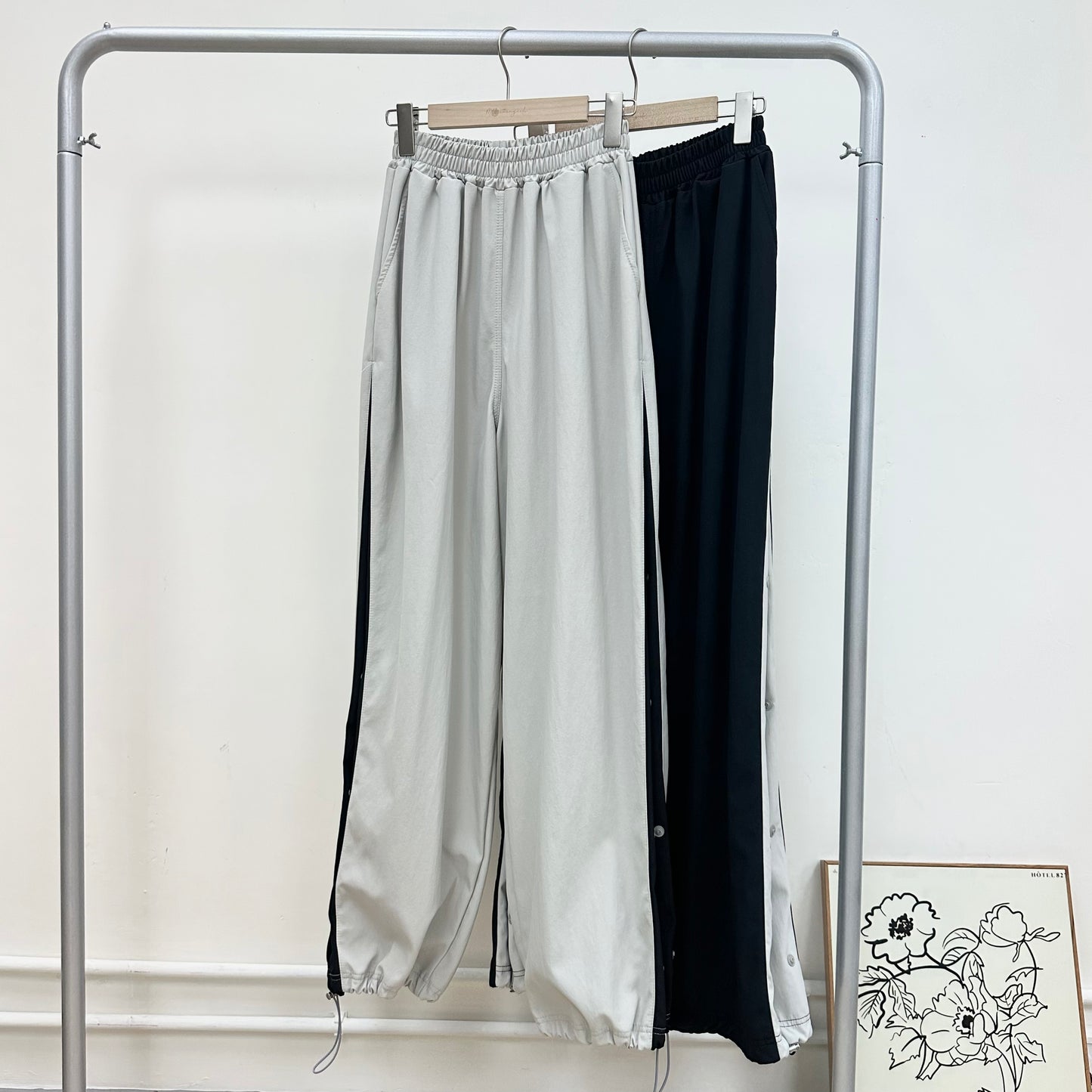 Unisex Side Buttons Cargo Pants [門市搬遷清貨限時優惠$249!]