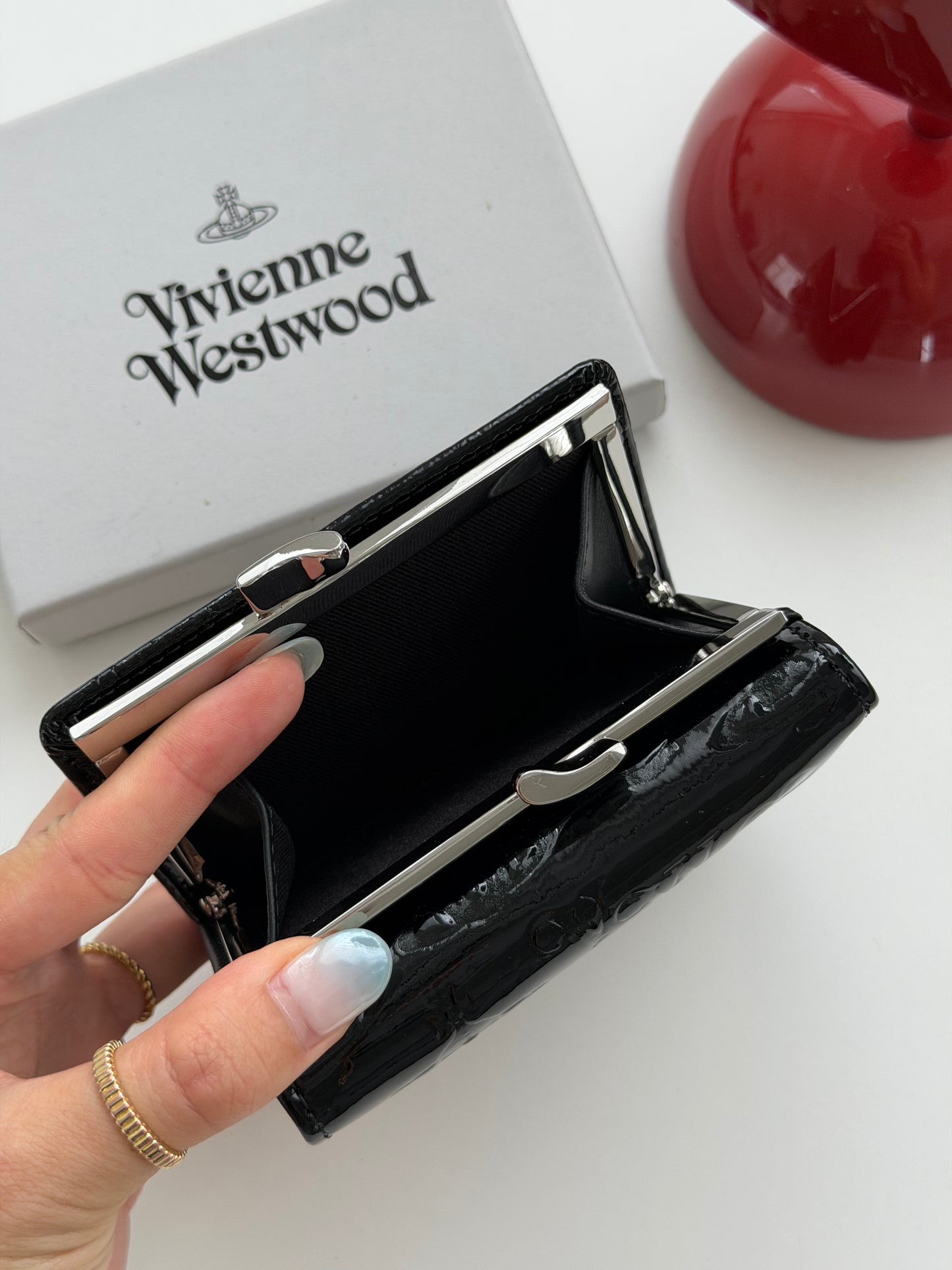 Vivienne Westwood 型格星球壓紋系列 日本限定 [日本直送]