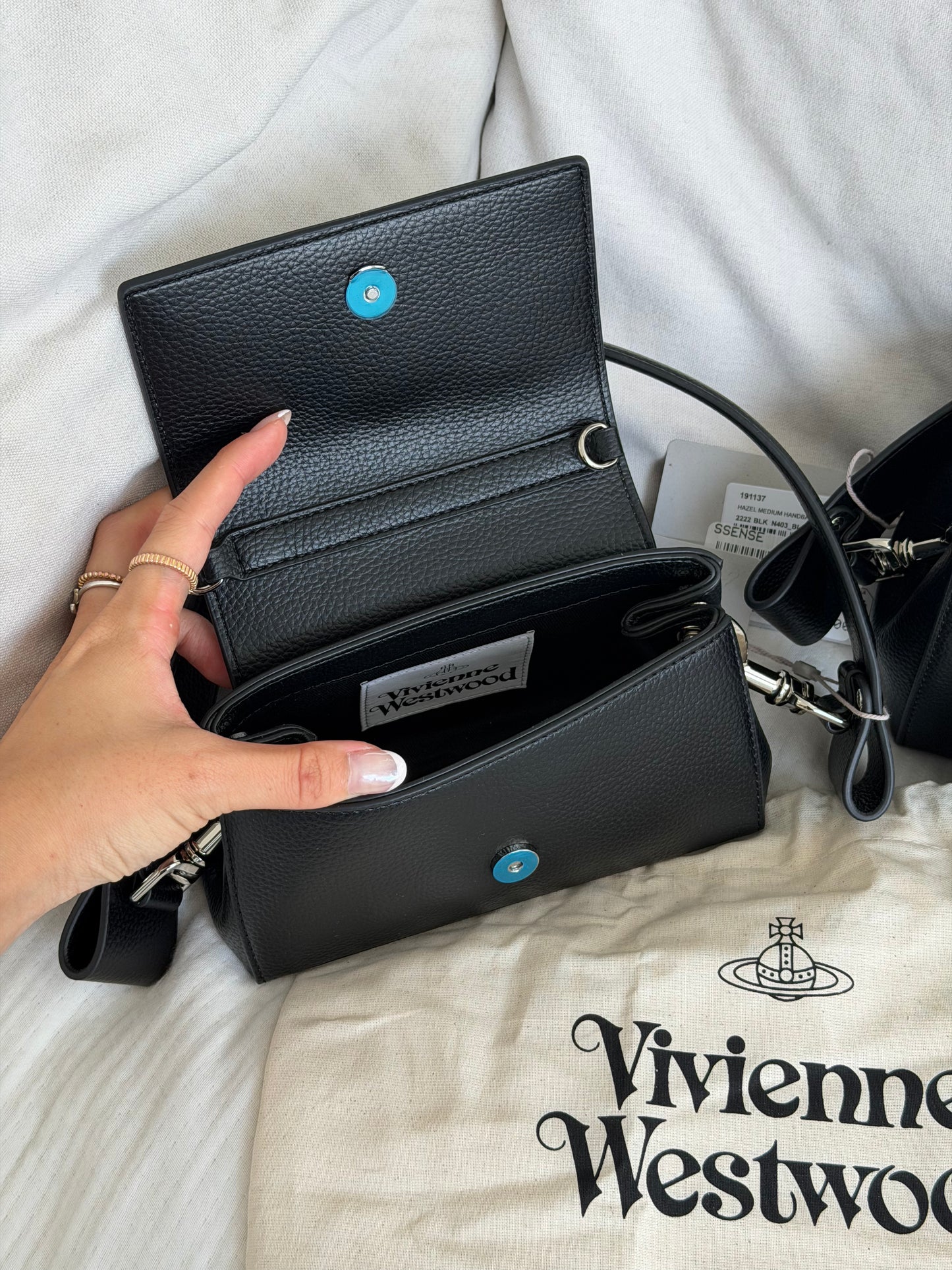 Vivienne Westwood Hazel Handbag  啞黑大土星壓紋荔枝皮 [2026最新限定款]