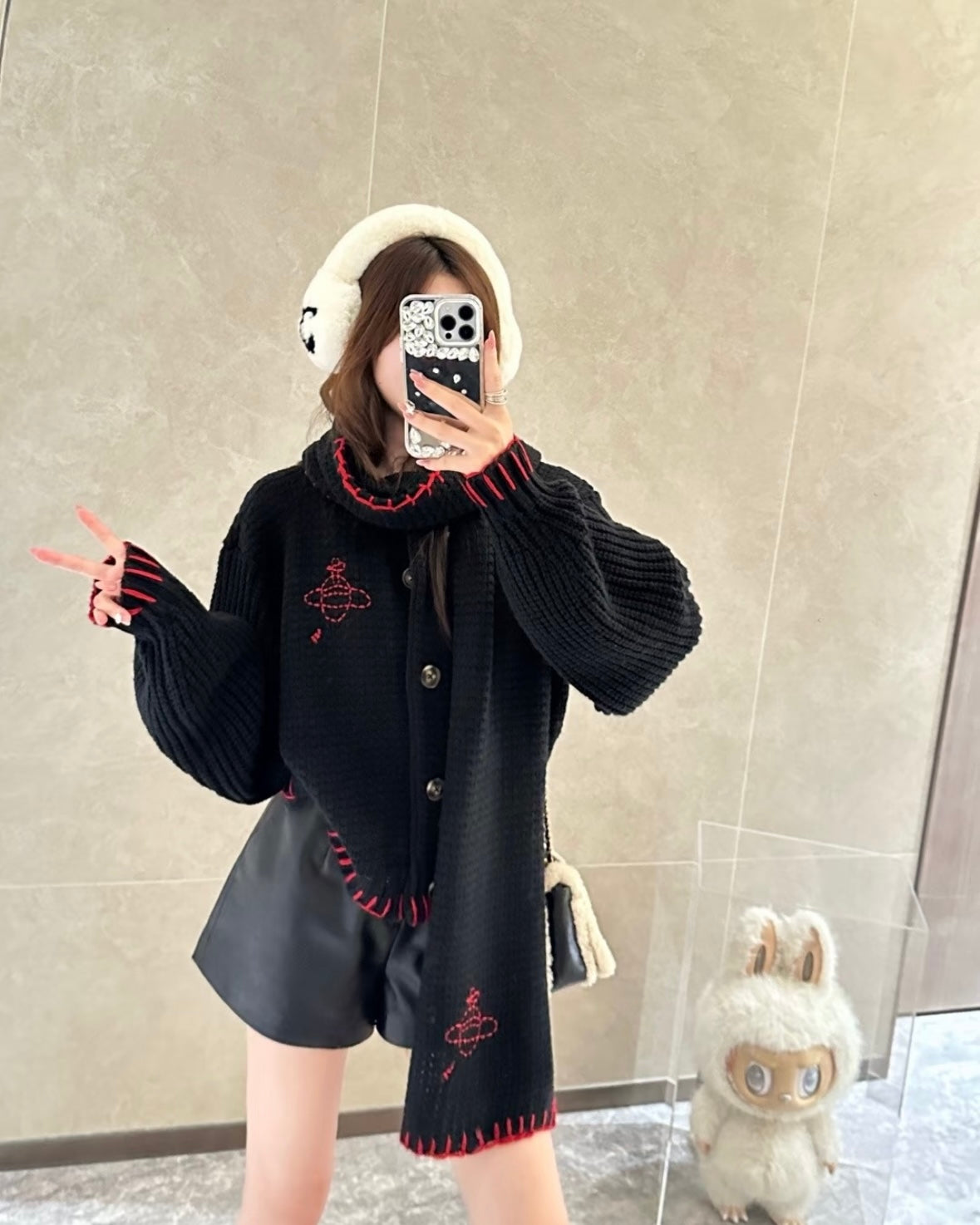 Vivienne Westwood 2025最新日本限定 毛衣連頸巾套裝 [日本直送!]