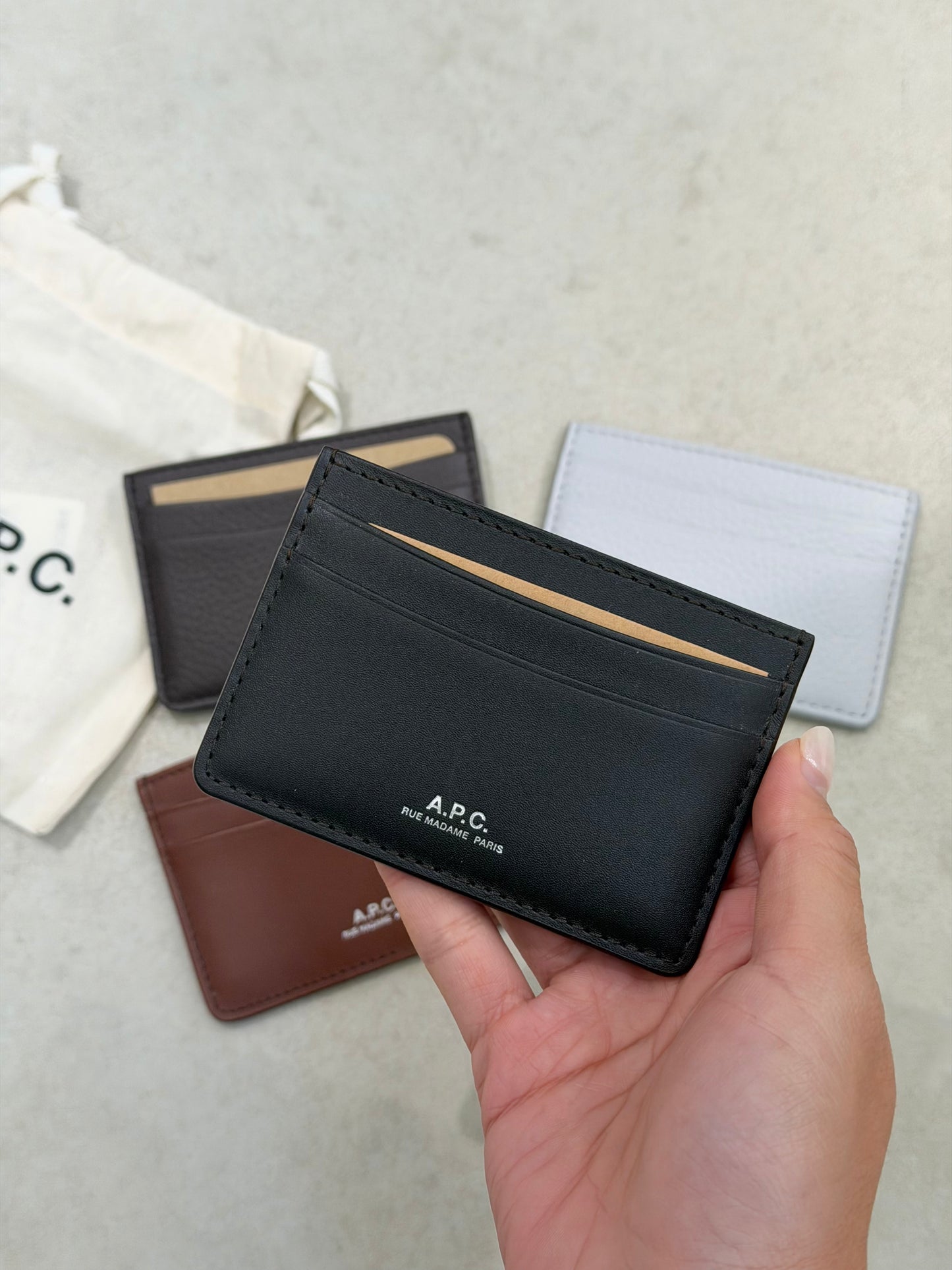 A.P.C. Andre Cardholder [多色限定優惠$899 高質牛皮十分耐用]