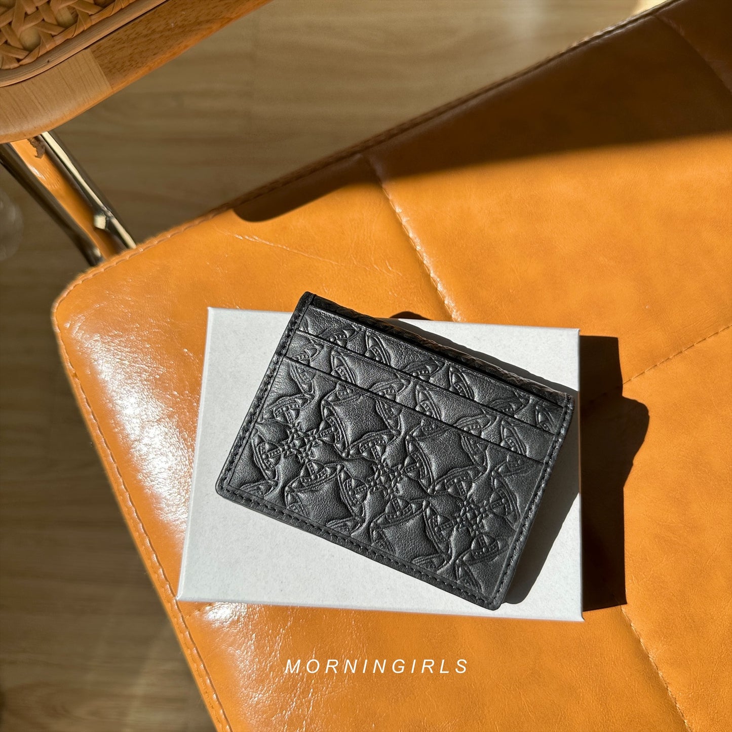 Vivienne Westwood Bifold Cardholder 復古星星壓紋