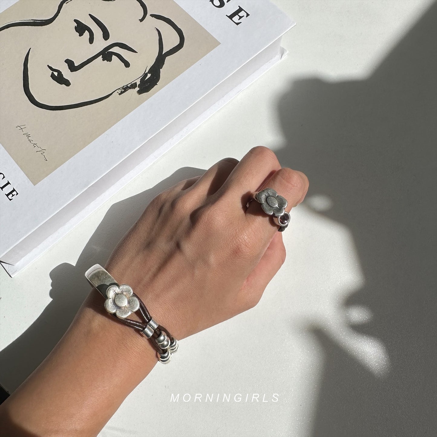 Otro Accesorio 西班牙手工飾物 - Flower Leather Ring