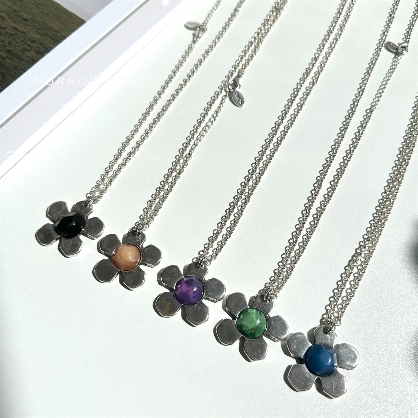 Otro Accesorio 西班牙手工飾物 - Flower Necklace 花花頸鏈