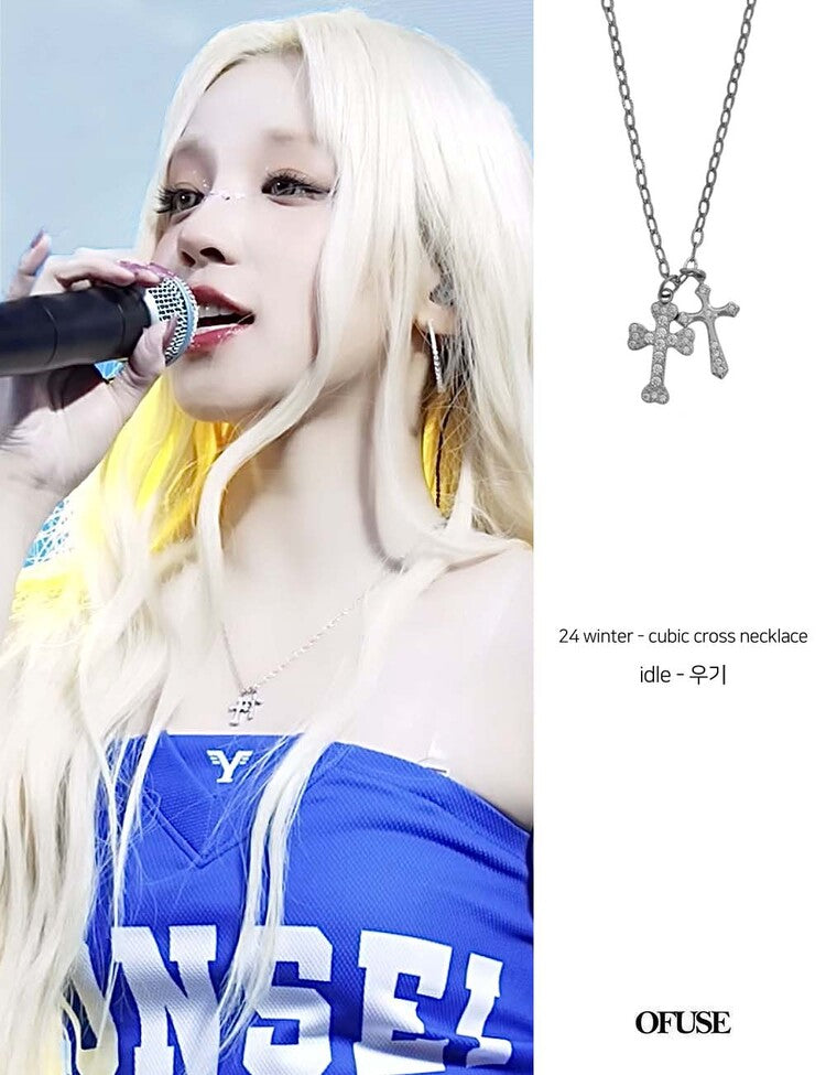韓國選物🇰🇷 OFUSE 24 Winter Cubic Cross Necklace [i-dle 宋雨琦、Le sserafim 金采源 同款]