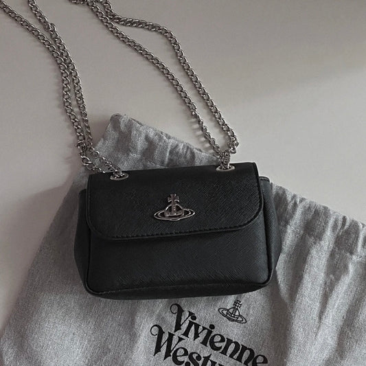 Vivienne Westwood Small Derby Bag with Chain 經典黑色十字紋