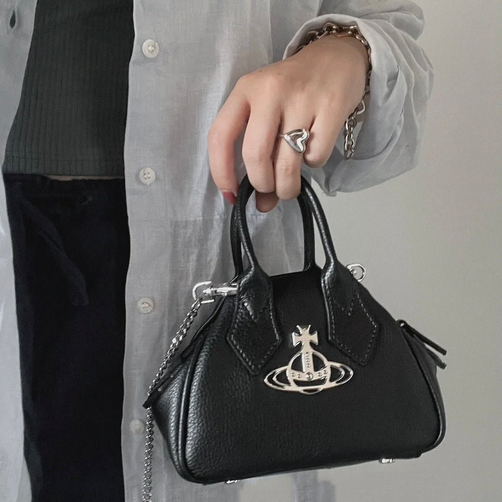 Vivienne Westwood Yasmine Mini Bag 荔枝皮保齡球袋 [年中折扣中!]