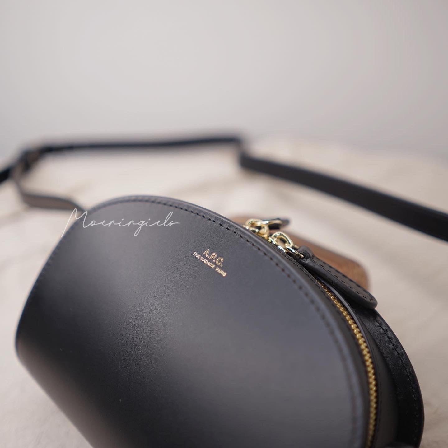 A.P.C. Demi Lune Bag 半月袋 [MINI]