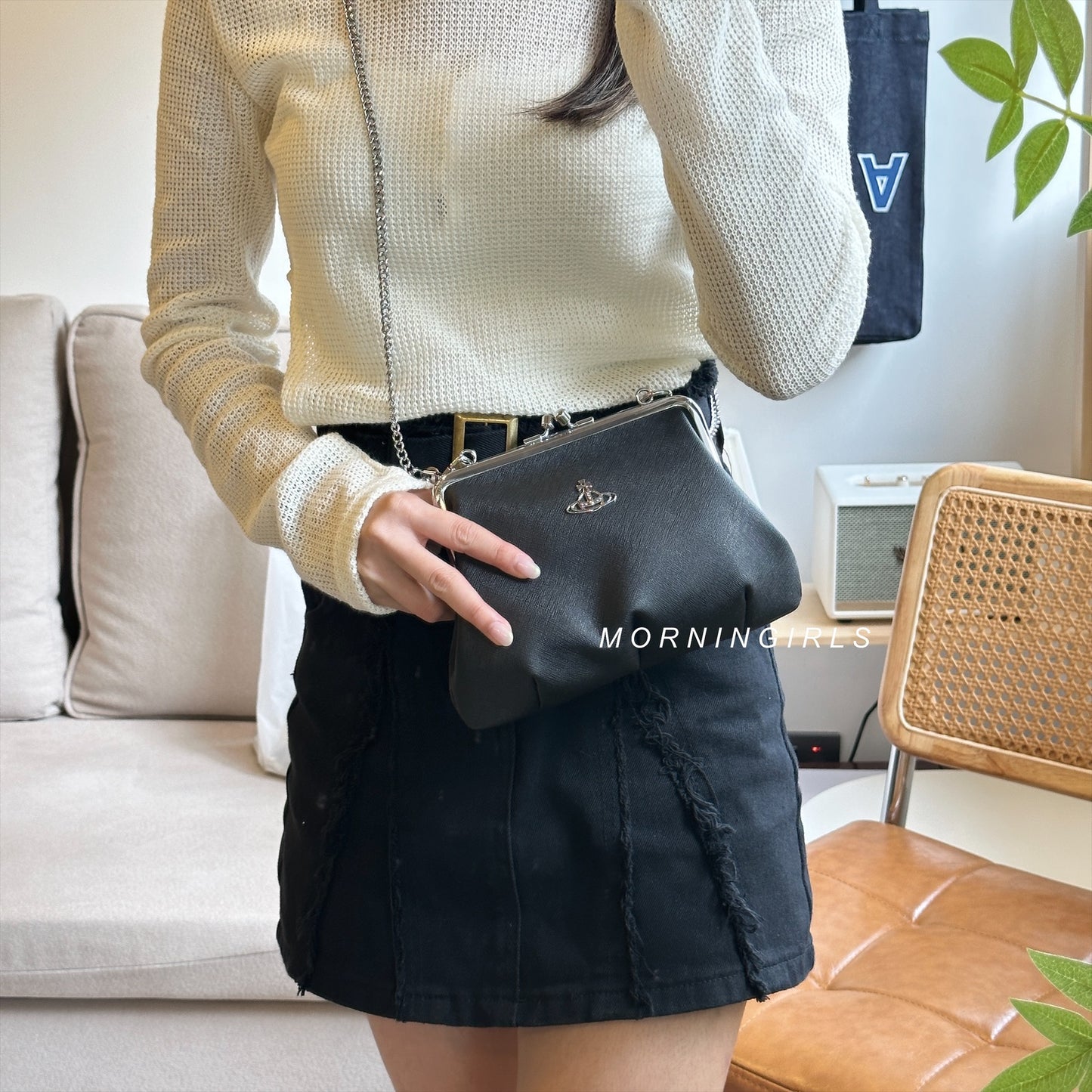 Vivienne Westwood Granny Frame Purse 經典餃子袋 黑色十字紋 [防刮花!]